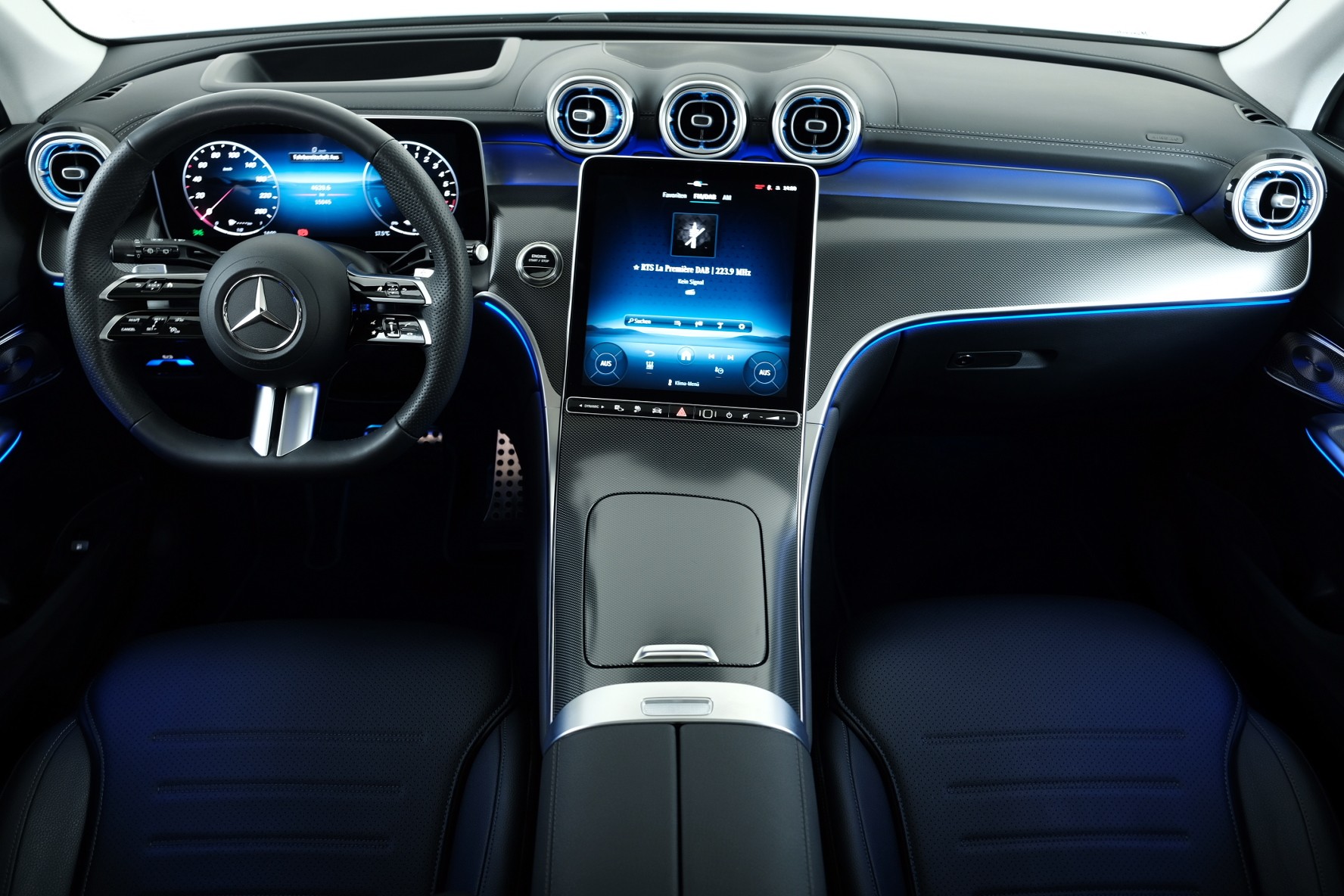 MERCEDES-BENZ GLC 300 e 4Matic 9G-Tronic - 7