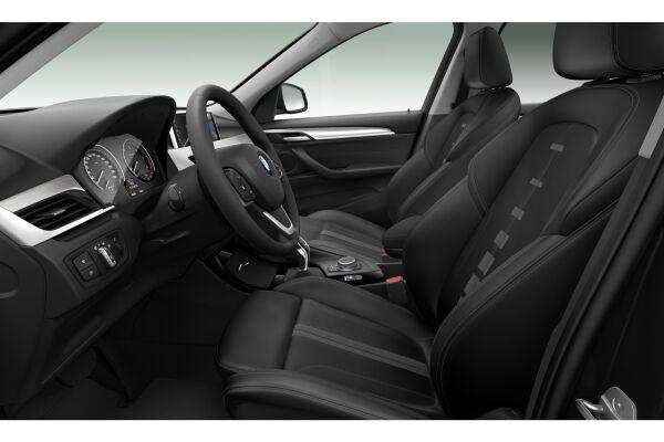 BMW X1 18d Sport Line xDrive F48 (CH) - 3