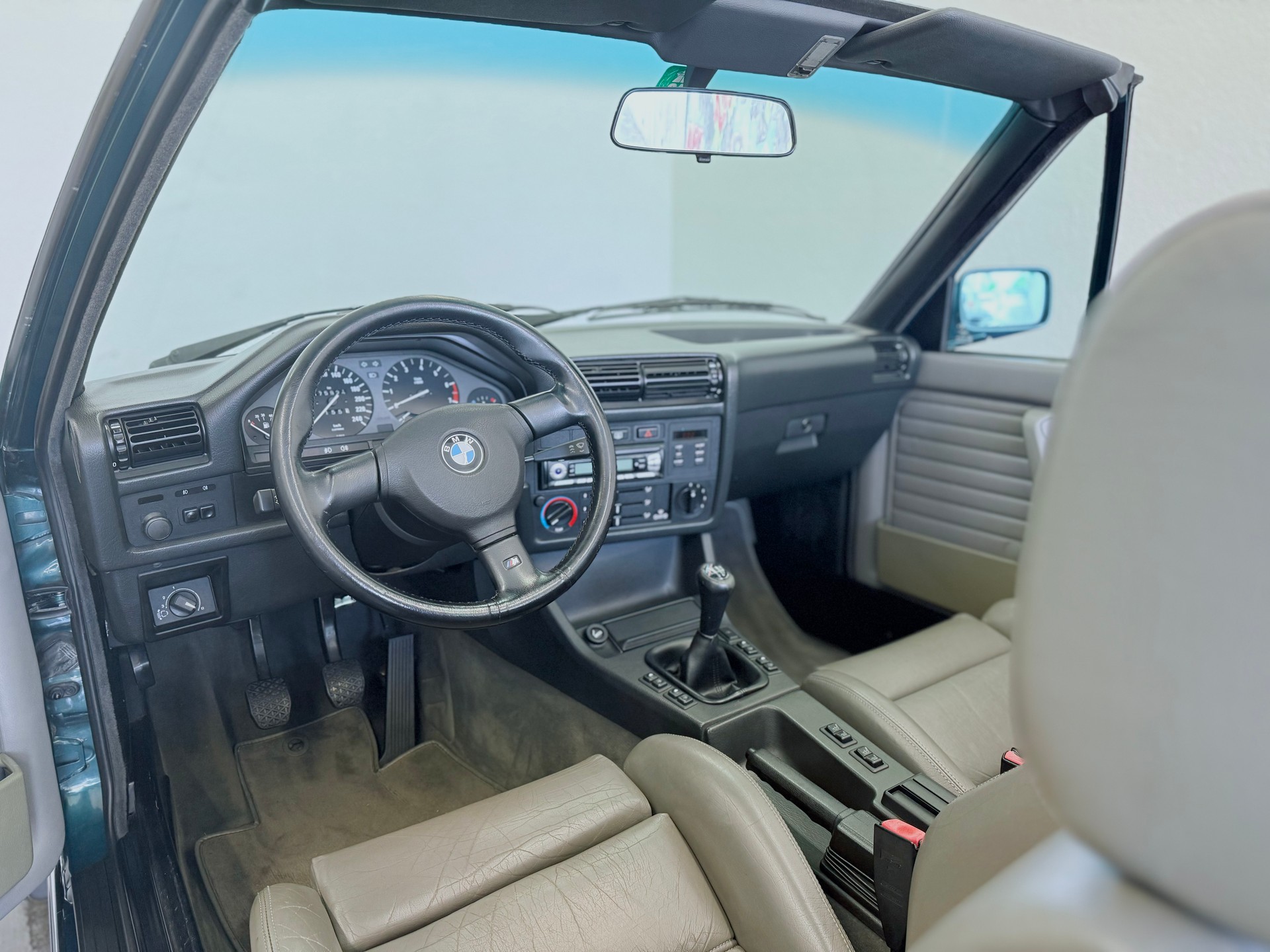 BMW 318i Cabrio ABS - 13