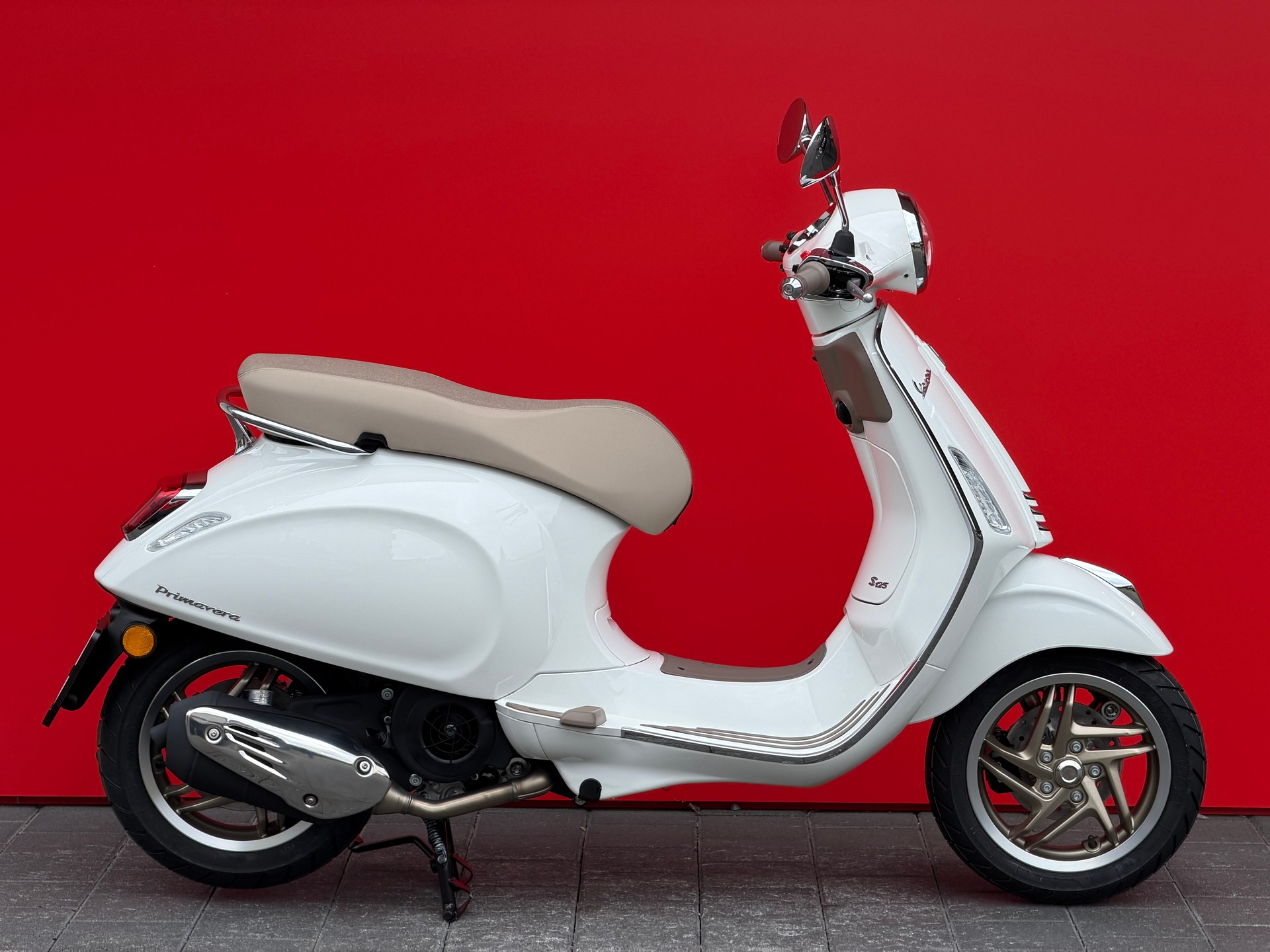 PIAGGIO Vespa 125 Primavera S MY26 - 1