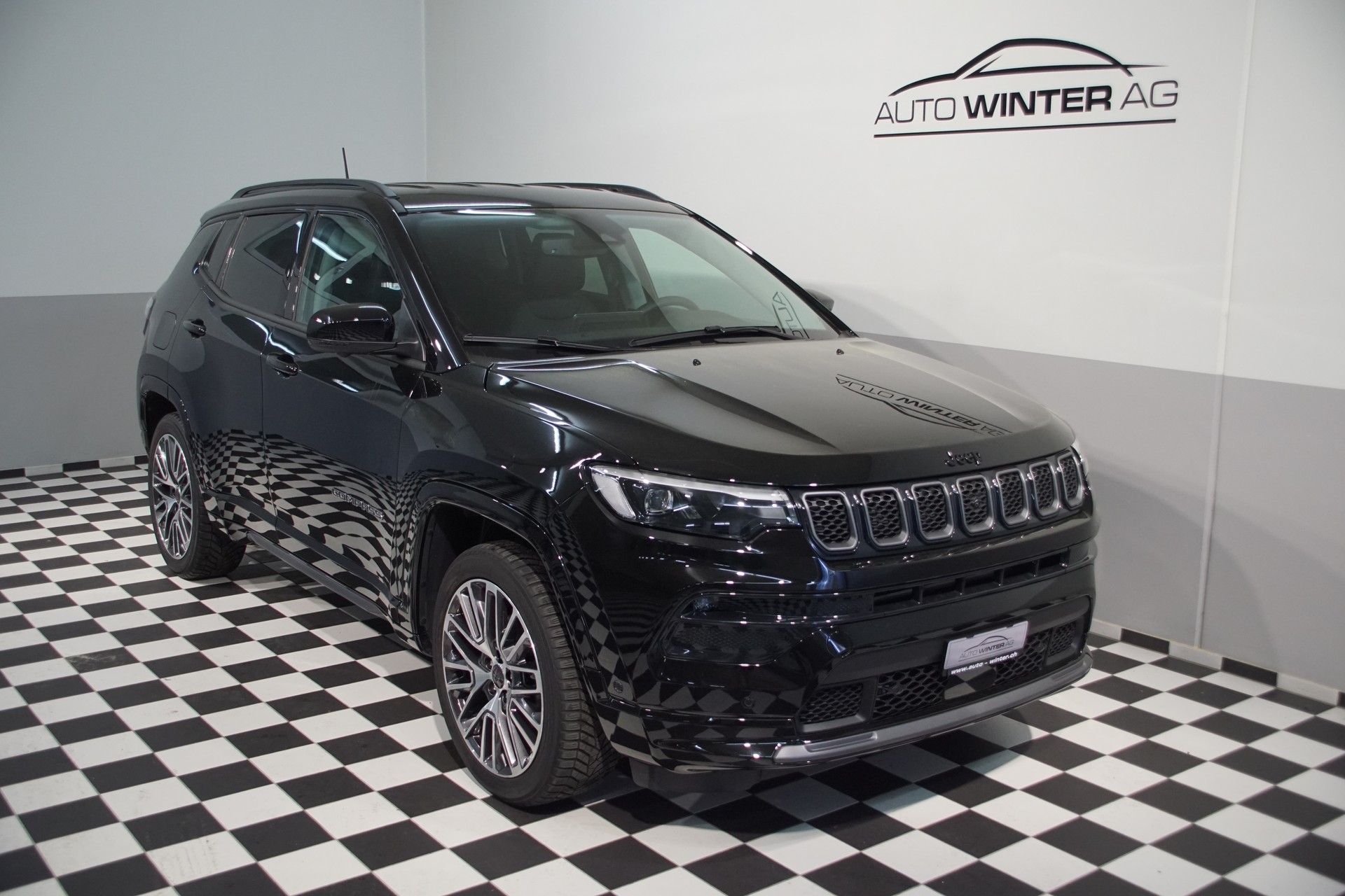 JEEP Compass 4x2 1.5 T MHEV Summit **SWISS**
