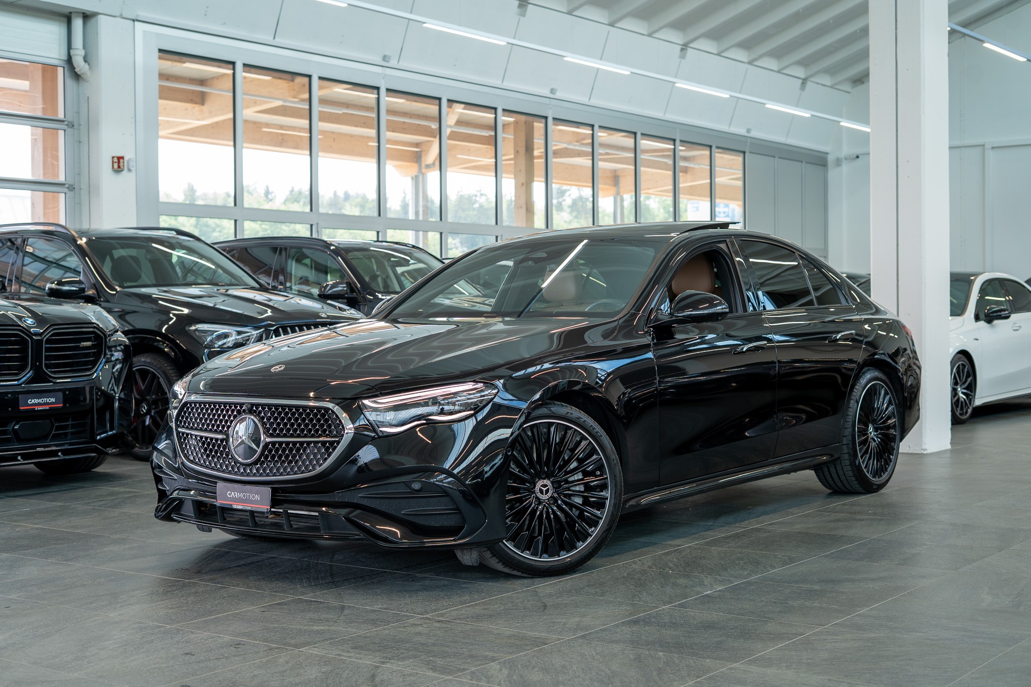 E 450 d AMG Line 4matic / Hyperscreen / Panorama / 360°Kamera
