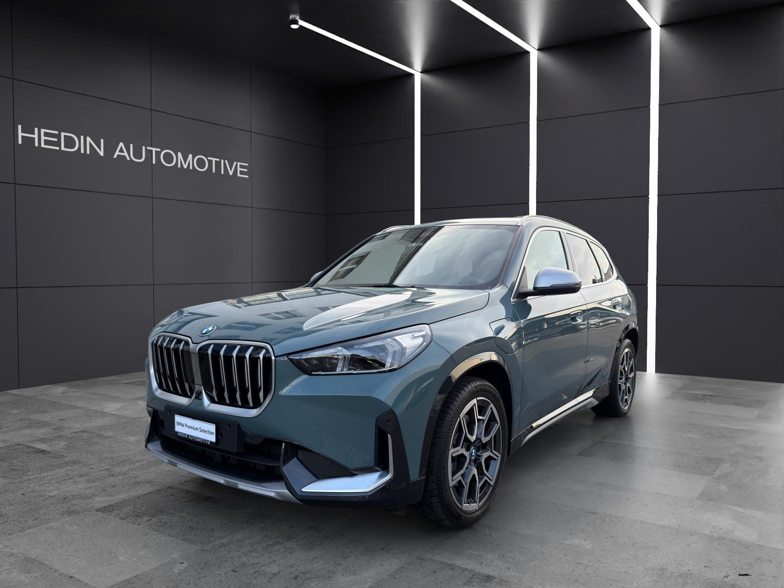 BMW X1 30e xDrive SUV / Geländewagen