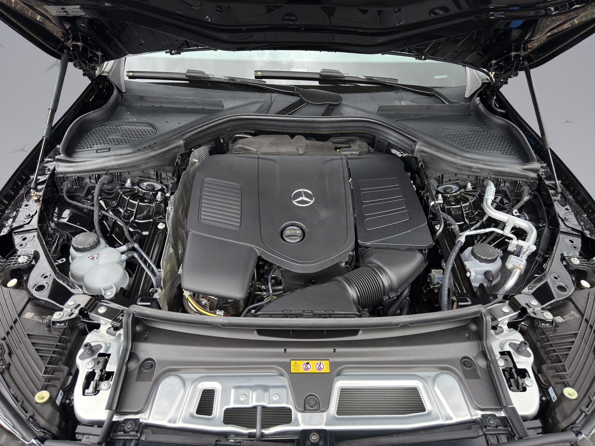MERCEDES-BENZ GLC 200 AMG Line 4matic - 19