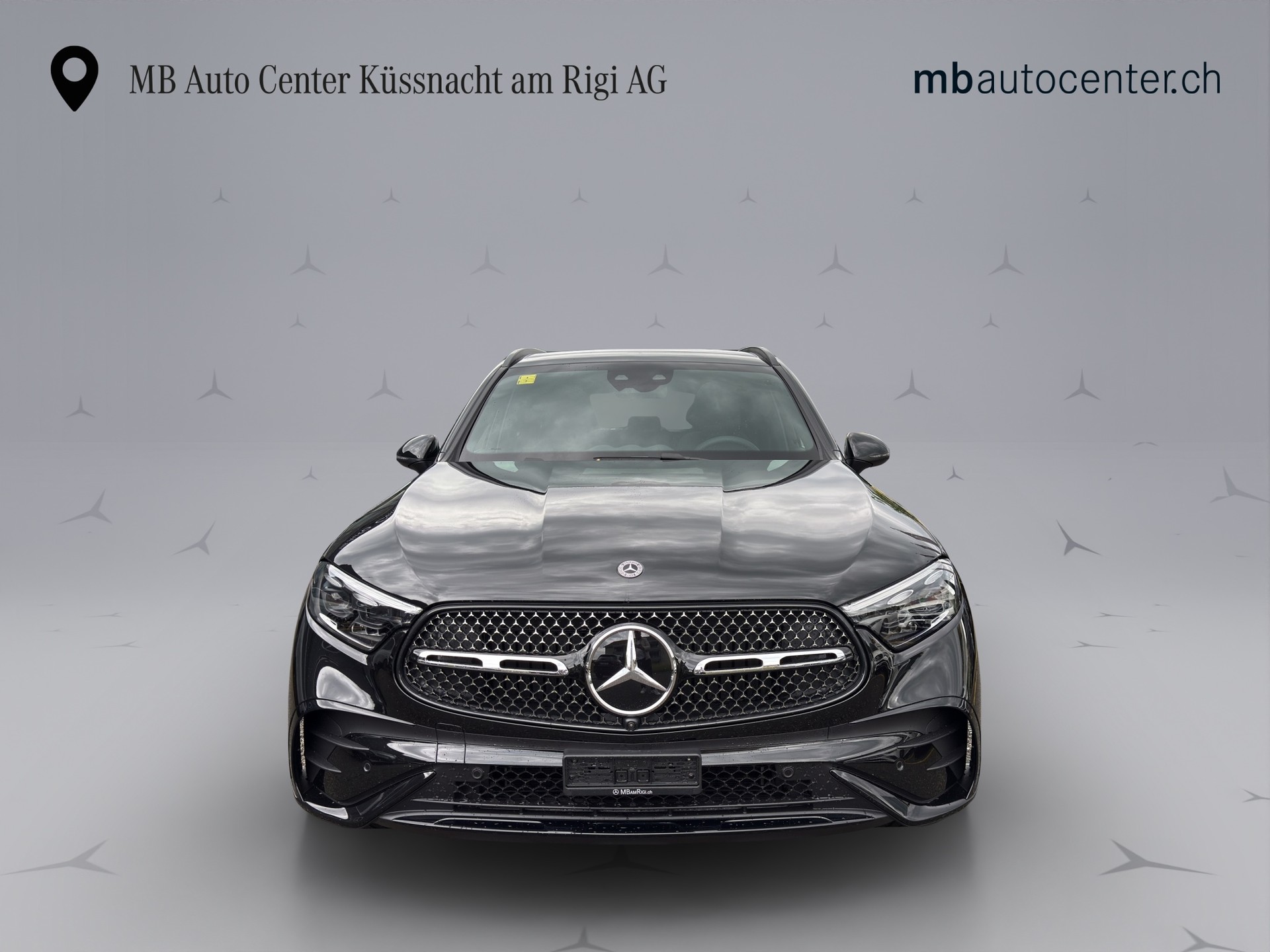 MERCEDES-BENZ GLC 200 AMG Line 4matic - 2