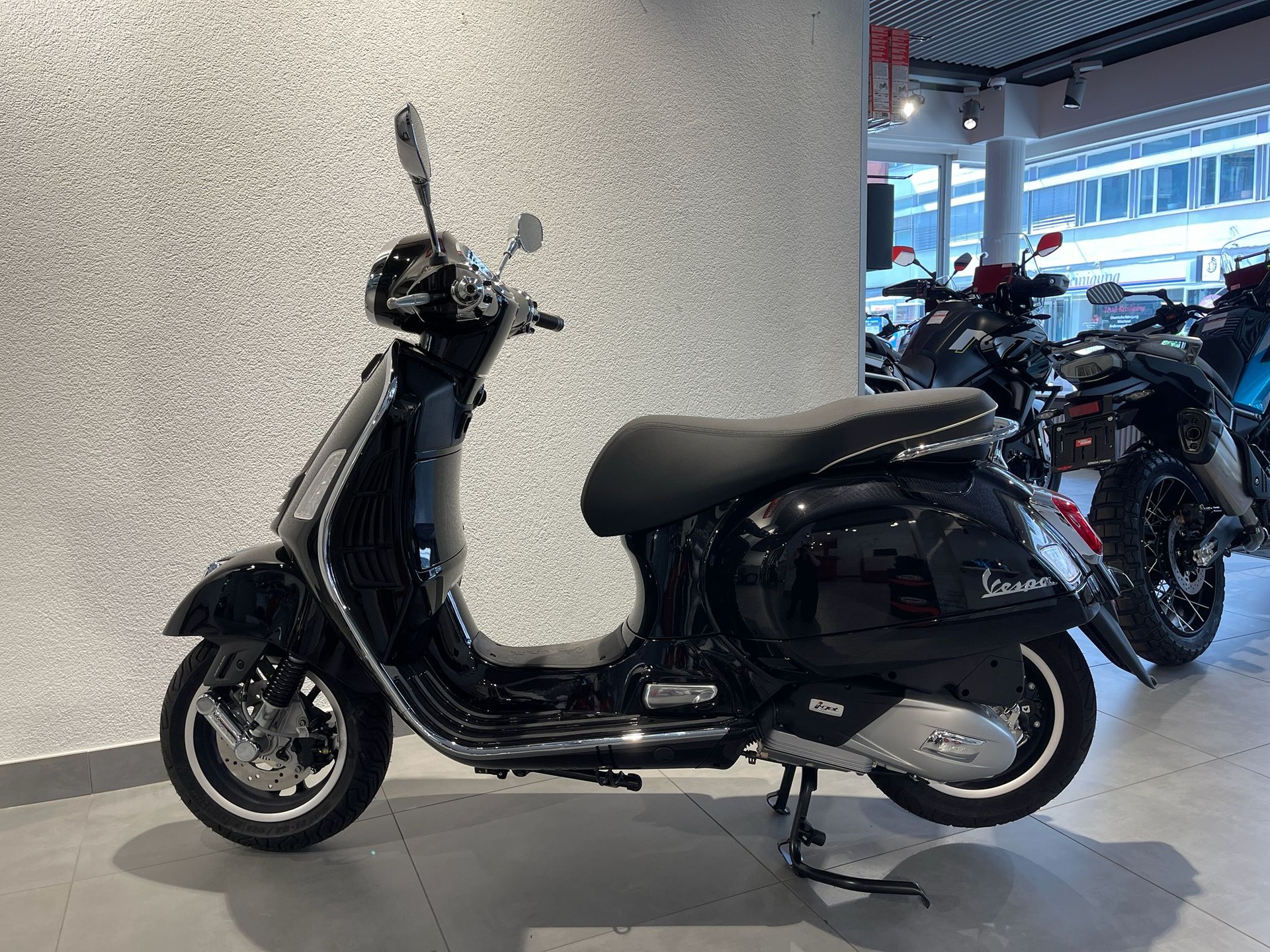 PIAGGIO Vespa GTS 125 Super | Vorführfahrzeug | Roller | Garantie - 6