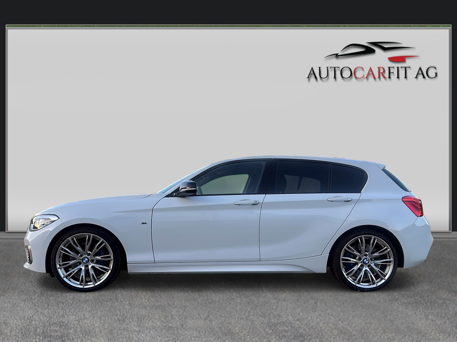 BMW M135i xDrive Steptronic - 4