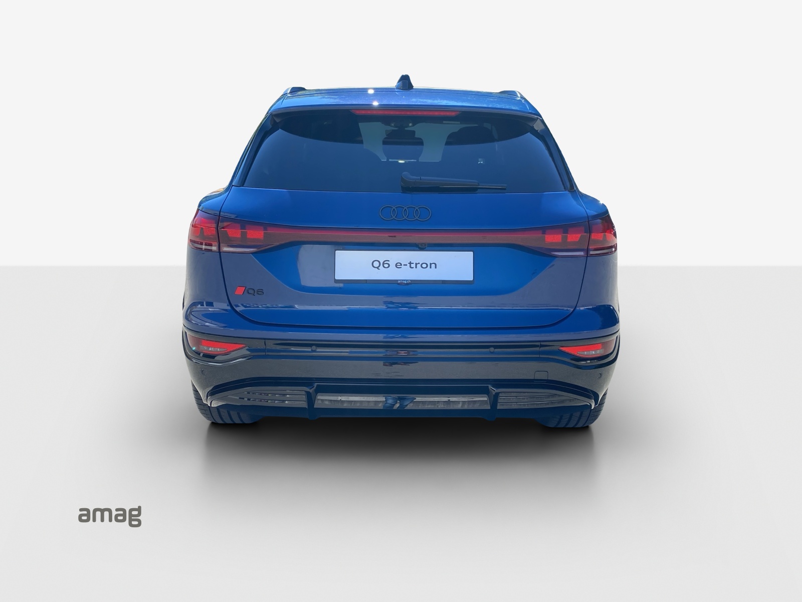 AUDI Q6 e-tron quattro - 4