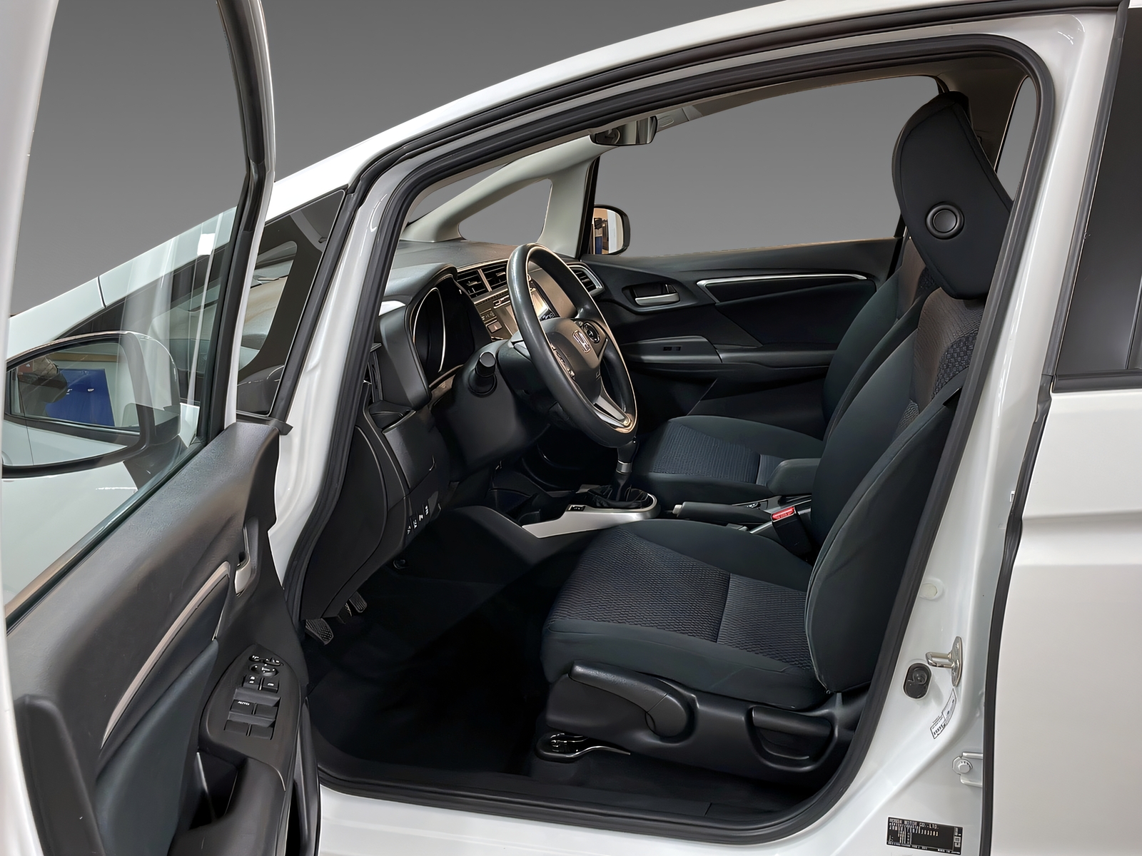 HONDA Jazz 1.3i Comfort - 6