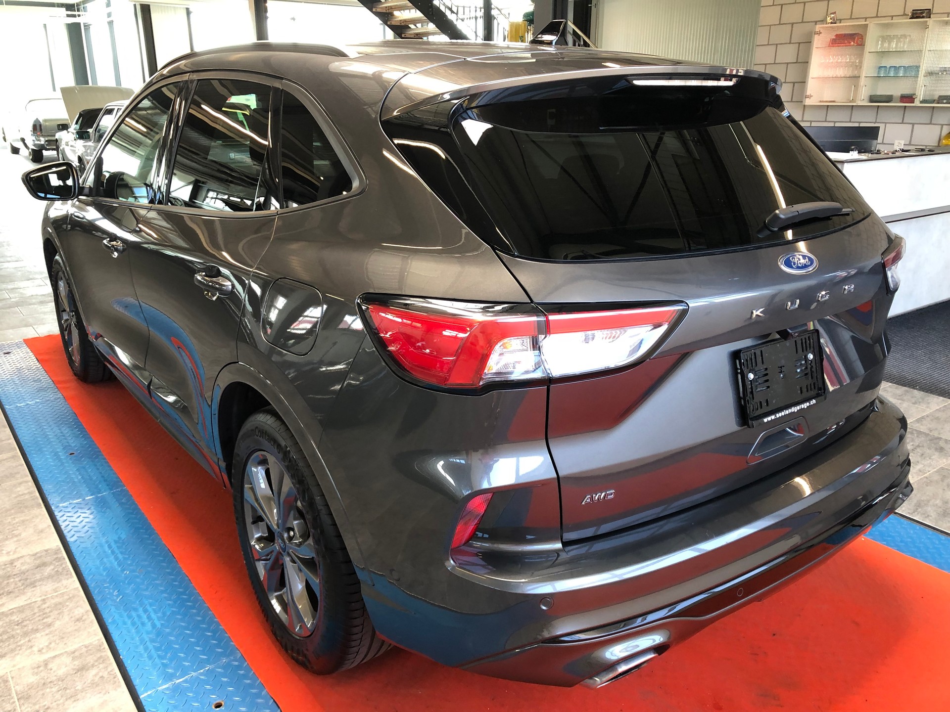 FORD Kuga 2.0 TDCi EcoBlue ST-Line 4WD Automat - 8