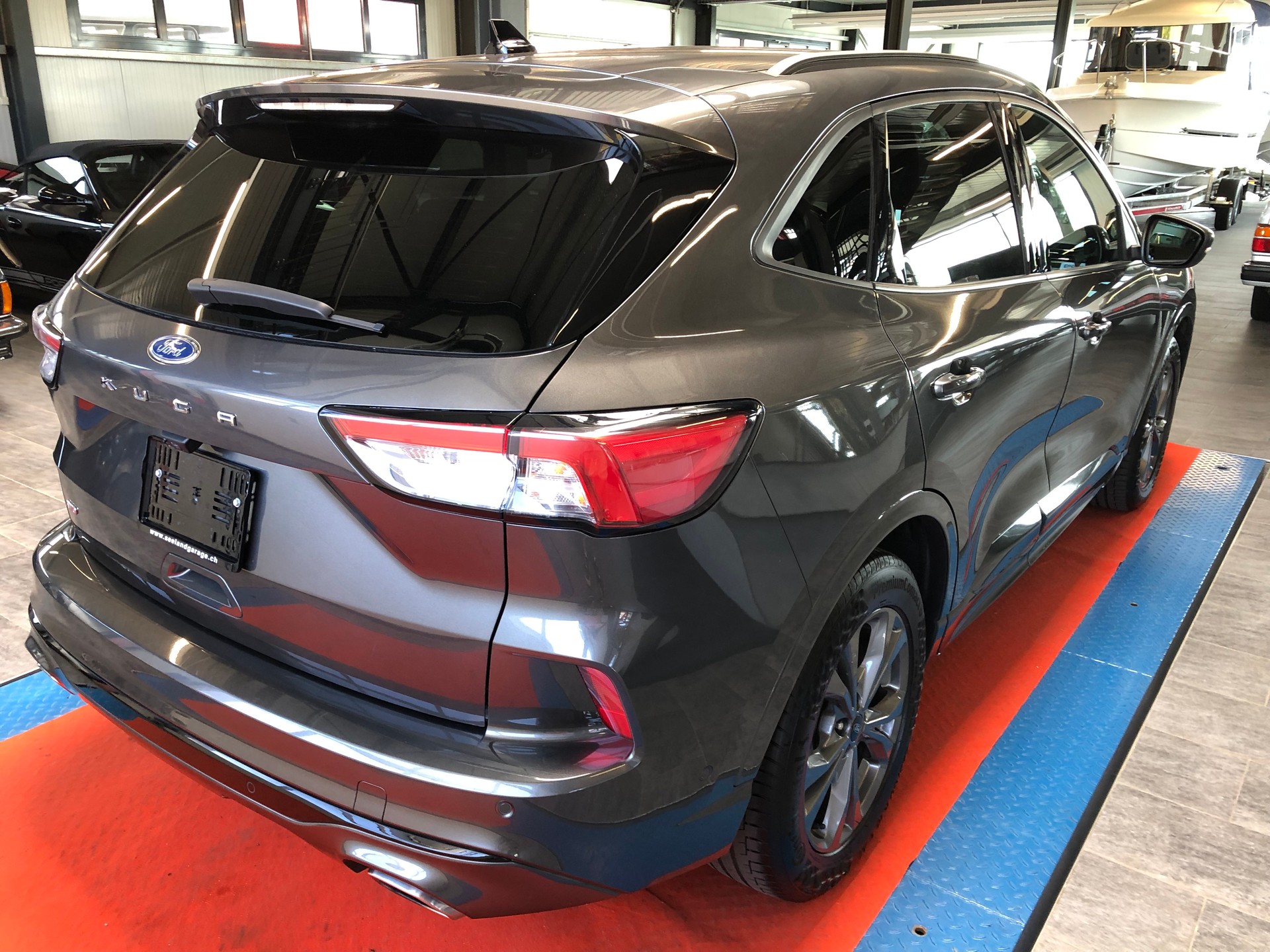 FORD Kuga 2.0 TDCi EcoBlue ST-Line 4WD Automat - 10
