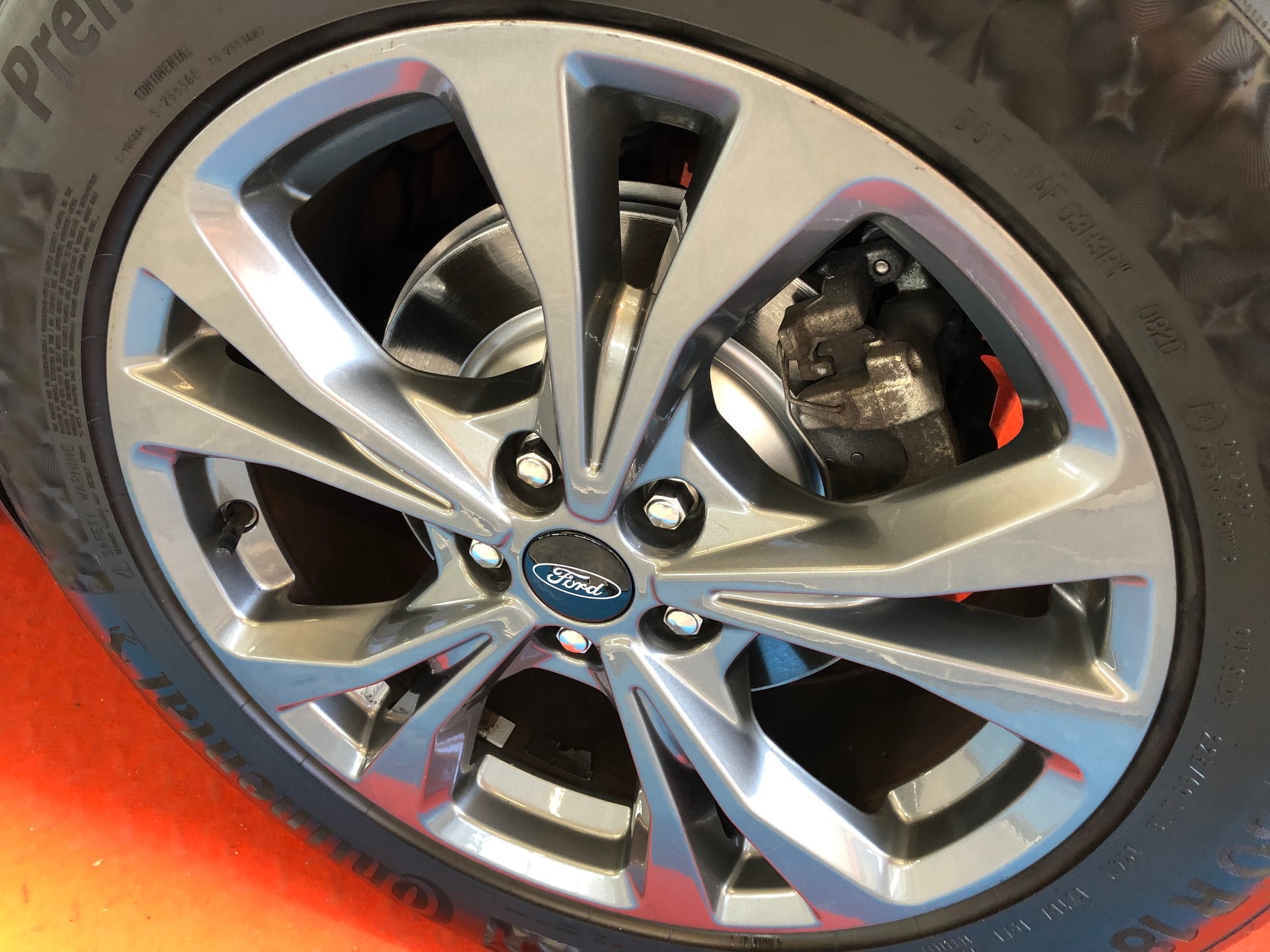 FORD Kuga 2.0 TDCi EcoBlue ST-Line 4WD Automat - 7