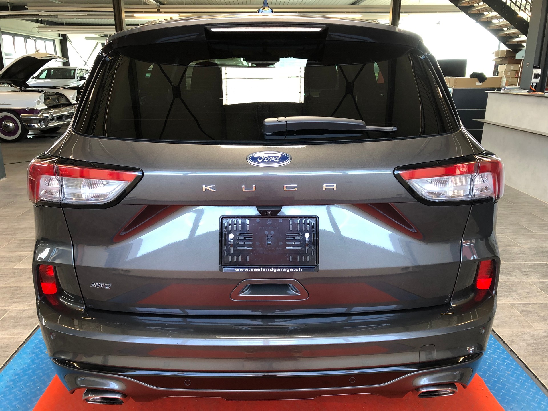 FORD Kuga 2.0 TDCi EcoBlue ST-Line 4WD Automat - 9