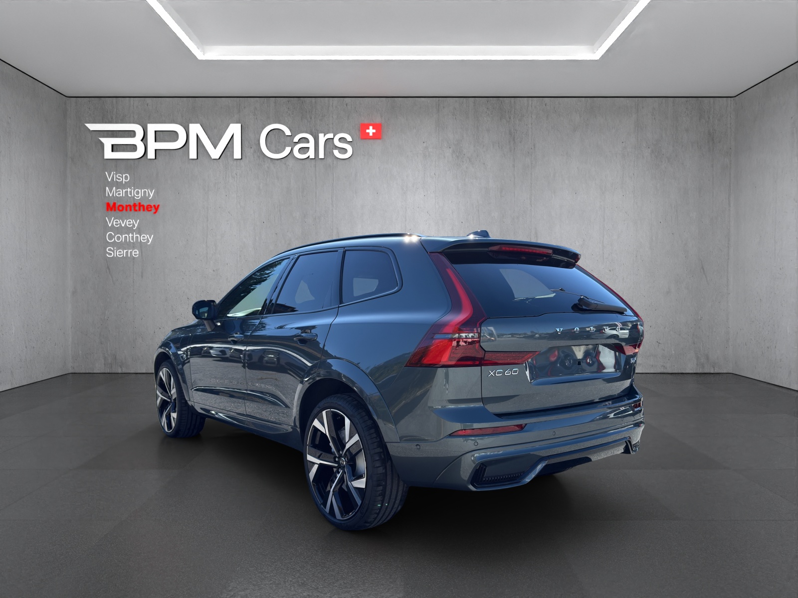 VOLVO XC60 T6 eAWD PluginHybrid Ultra Dark Geartronic - 3