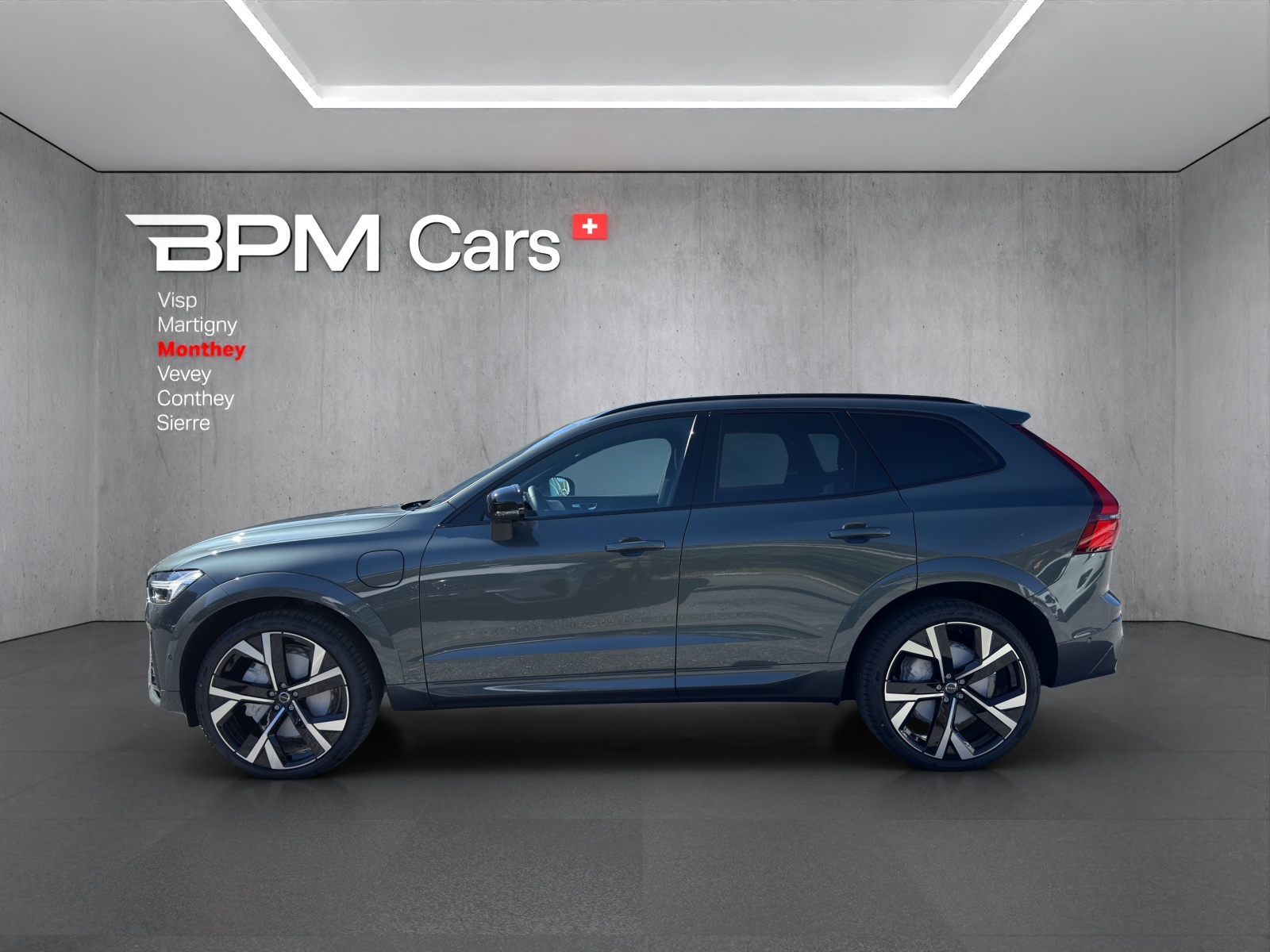 VOLVO XC60 T6 eAWD PluginHybrid Ultra Dark Geartronic - 2