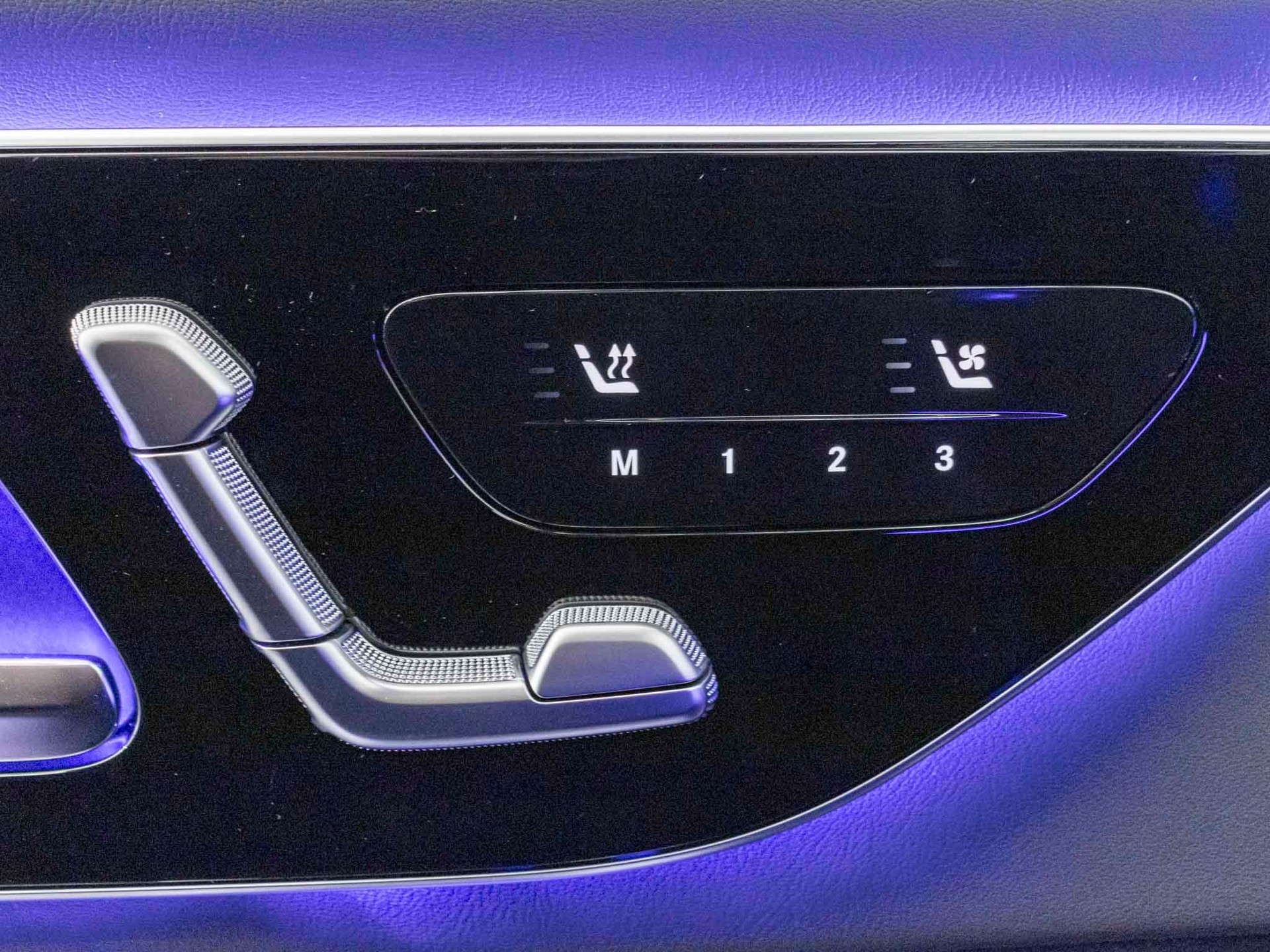 MERCEDES-BENZ CLE 53 AMG 4MATIC+ Coupé - 13