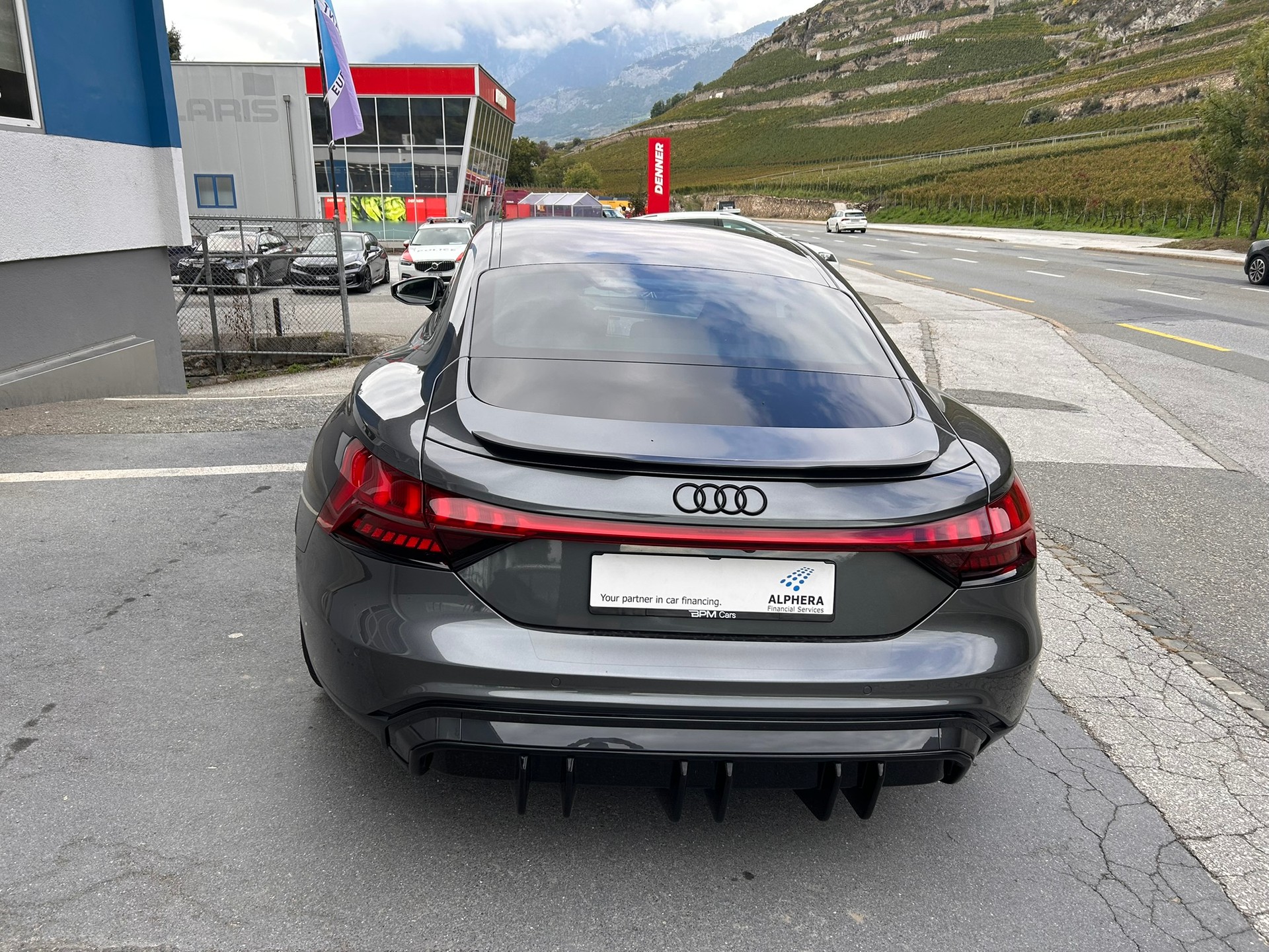 AUDI e-tron GT quattro - 6