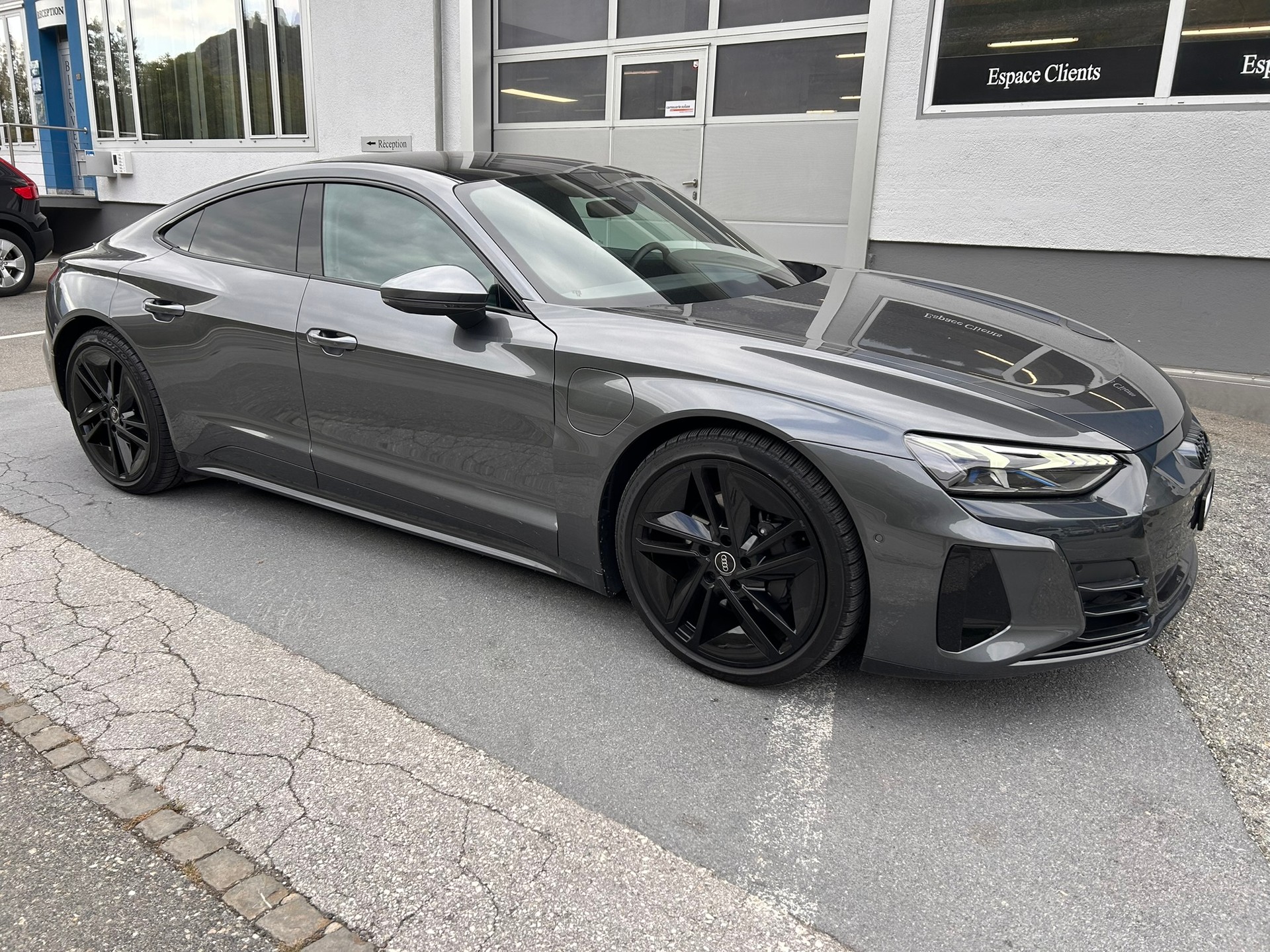 AUDI e-tron GT quattro - 2