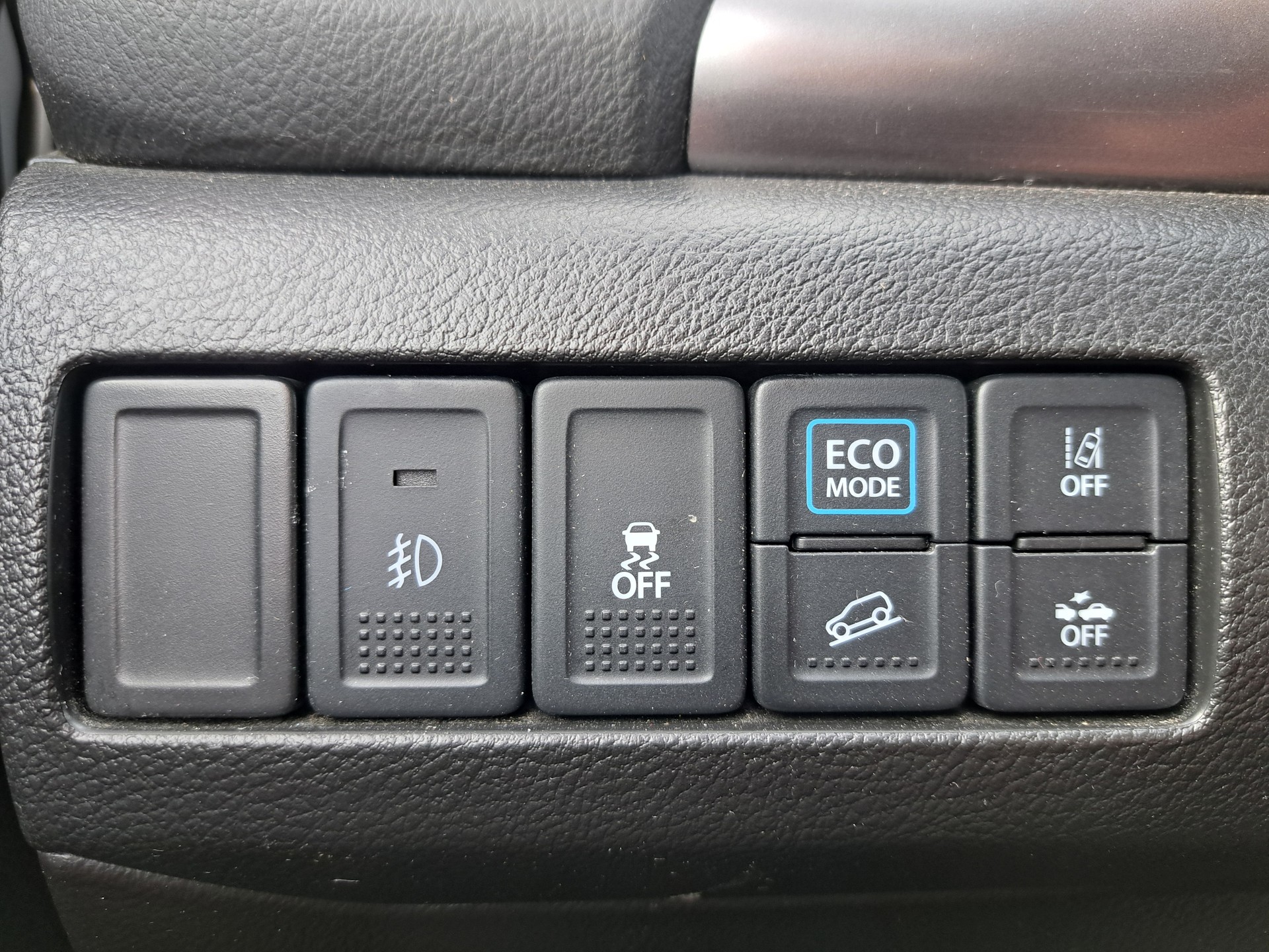 SUZUKI Vitara 1.5 Hybrid Edition 35 4x4 AGS - 15