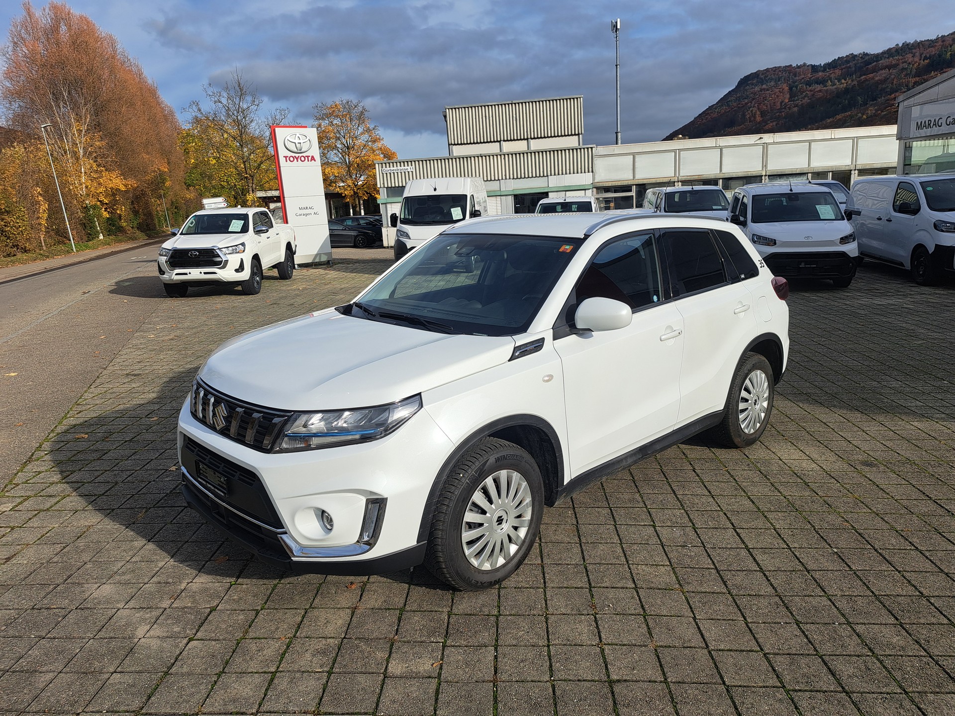 SUZUKI Vitara 1.5 Hybrid Edition 35 4x4 AGS - 2