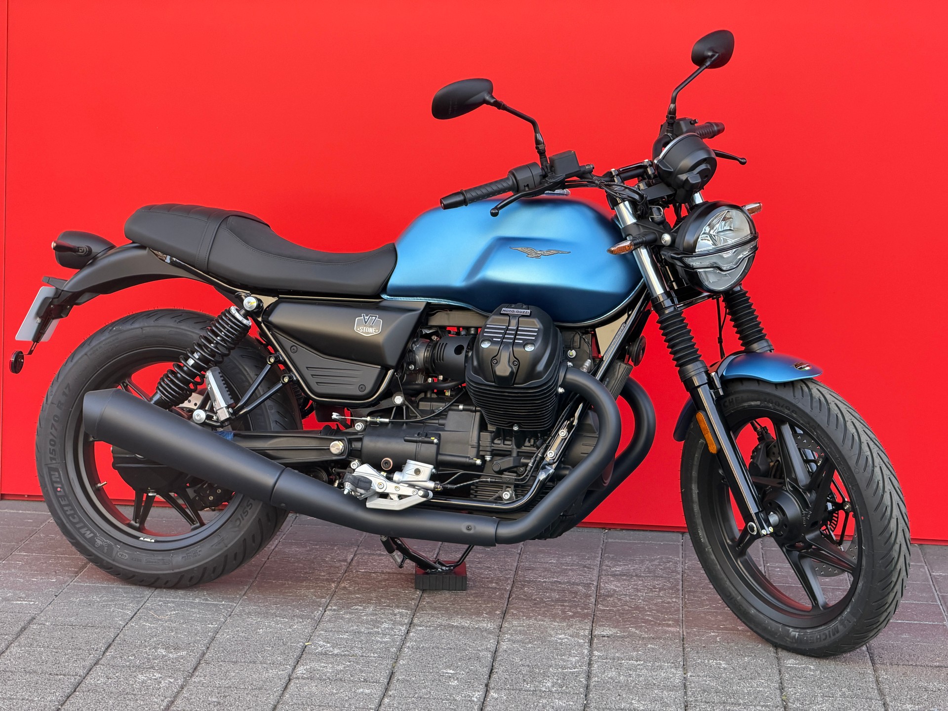 MOTO GUZZI V7 IV 850 Stone "COLORE INDIVIDUALE" - 8