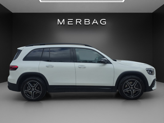 MERCEDES-BENZ GLB 250 AMG Line 4 MATIC - 3