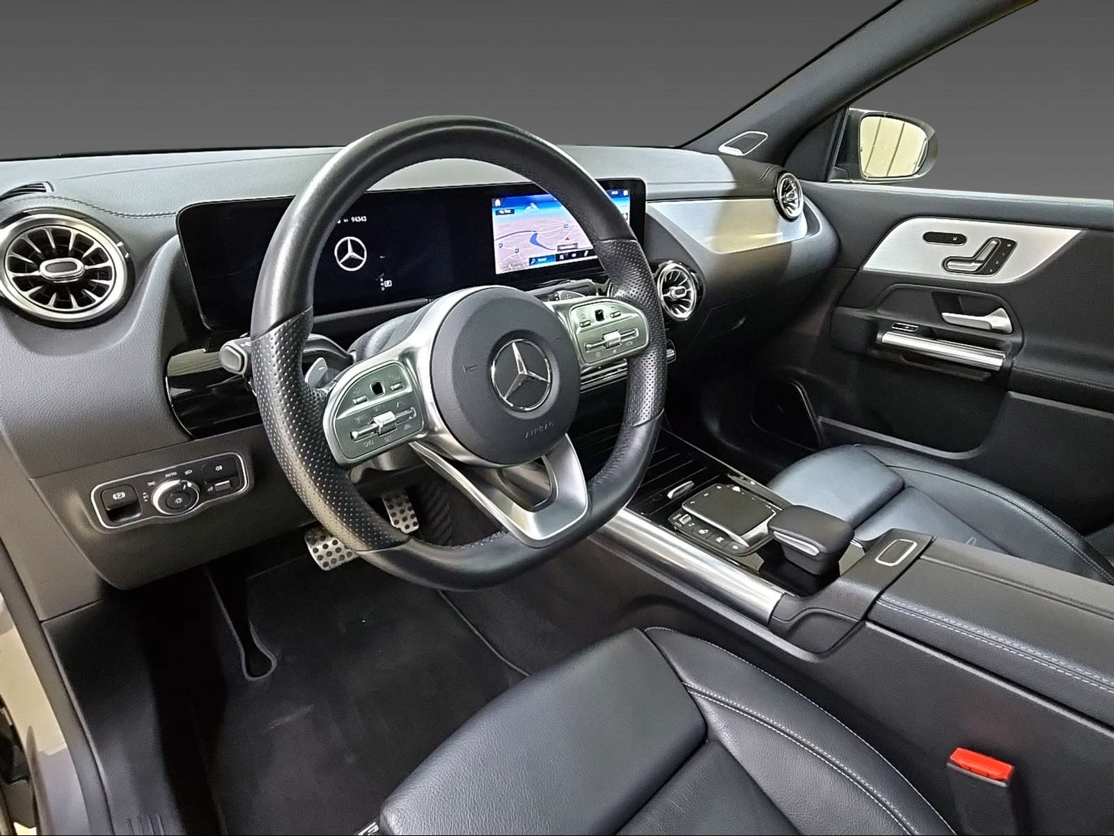 MERCEDES-BENZ GLA 250 4Matic - 6