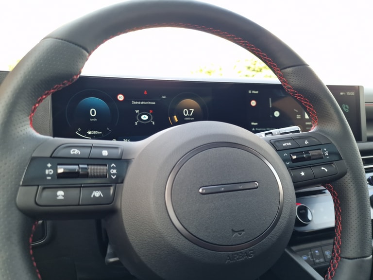 hyundai Gallery 15