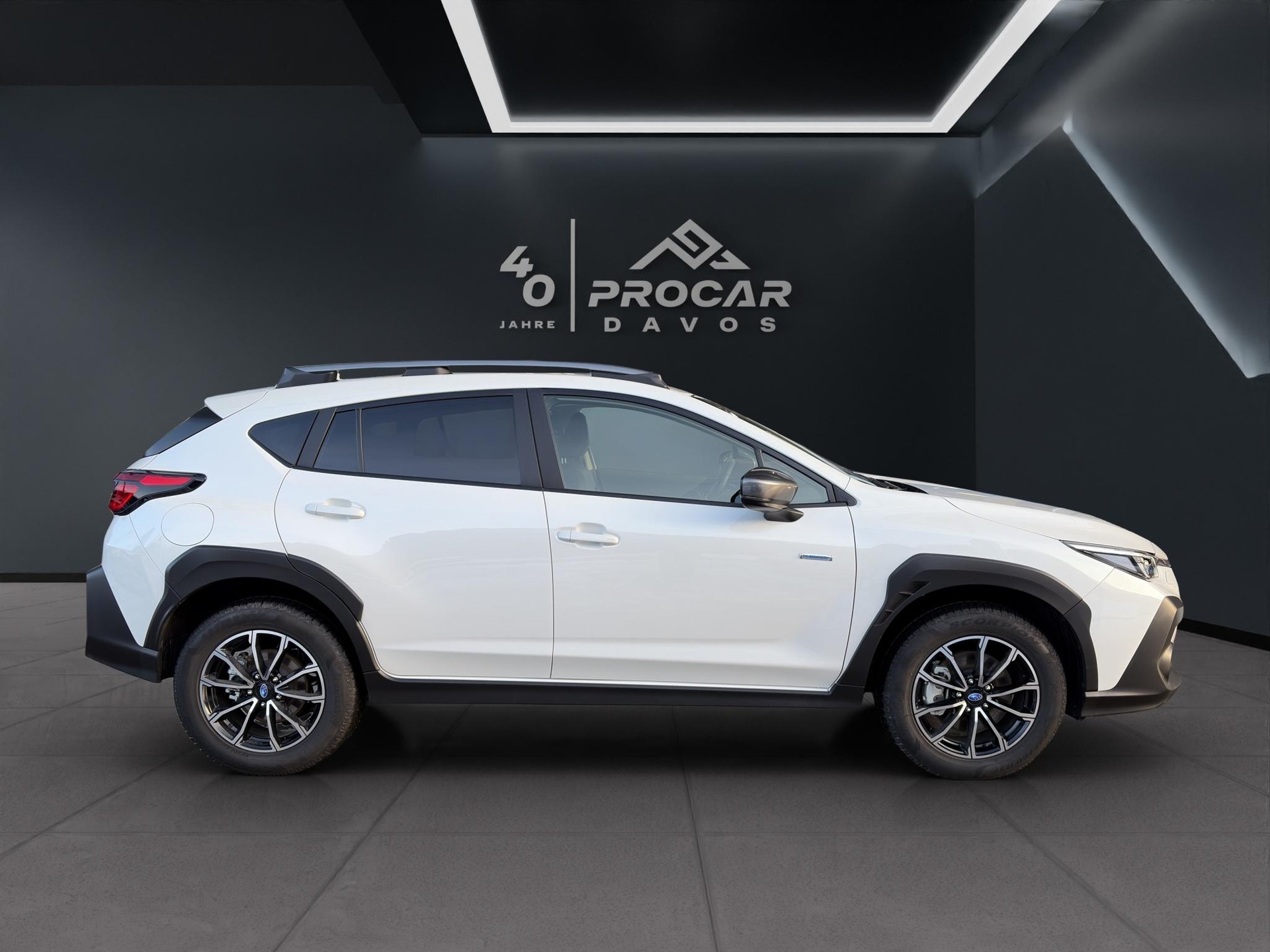 SUBARU Crosstrek 2.0i e-Boxer Swiss Plus - 2