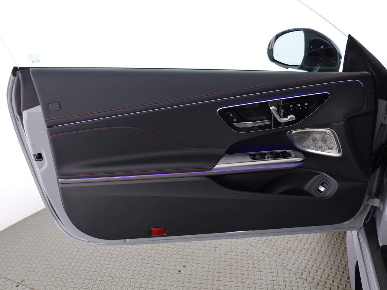 MERCEDES-BENZ CLE AMG 53 Cabrio 4Matic+ 9G-Tronic - 11