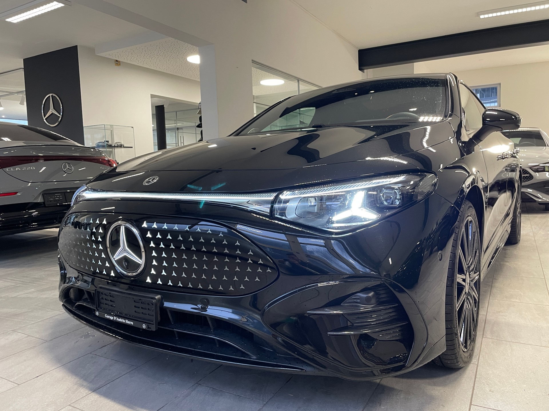 MERCEDES-BENZ CLA 350 4 Matic 85 kWh EQ - 2