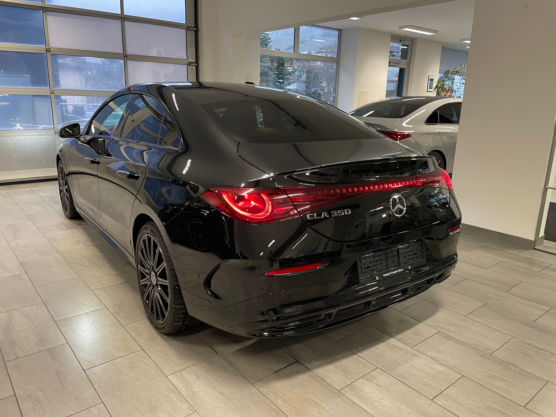 MERCEDES-BENZ CLA 350 4 Matic 85 kWh EQ - 6