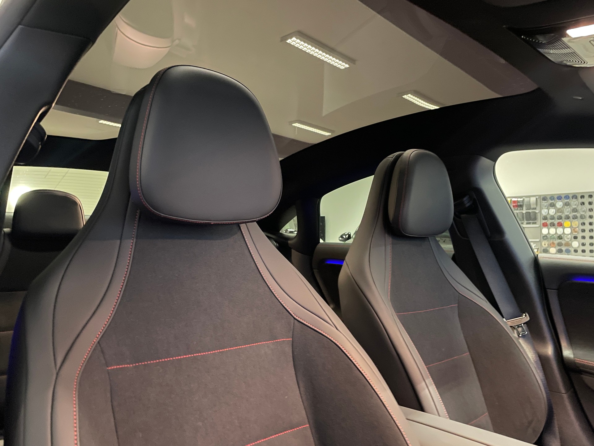 MERCEDES-BENZ CLA 350 4 Matic 85 kWh EQ - 27