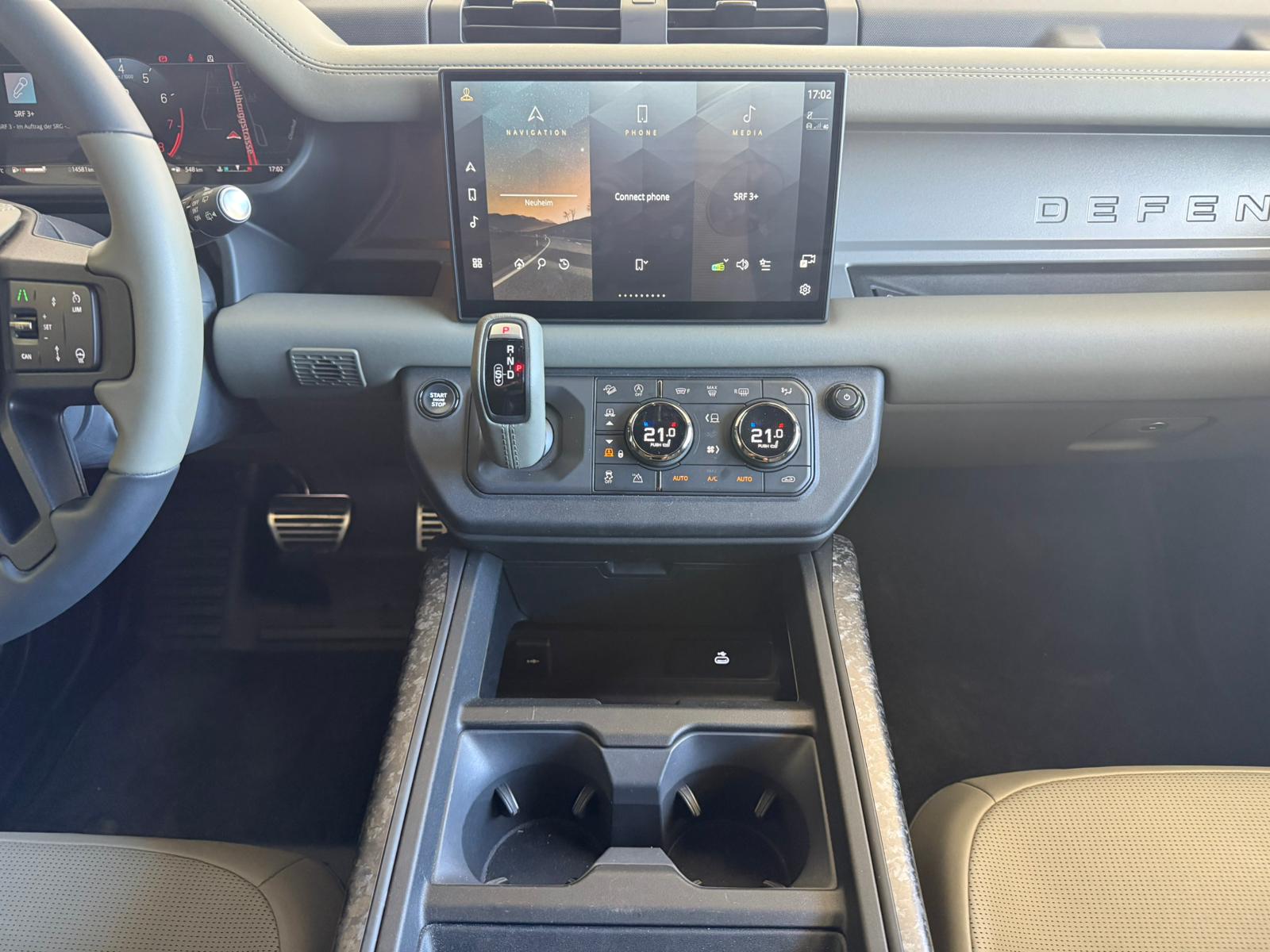LAND ROVER Defender 110 635 V8 4.4 Octa Edition One AT8 - 12