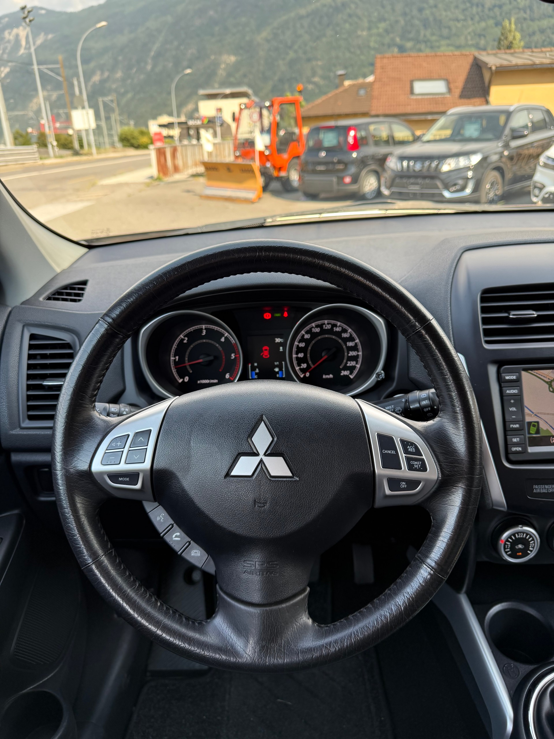 MITSUBISHI ASX 1.8 DID Intense 4WD - 10
