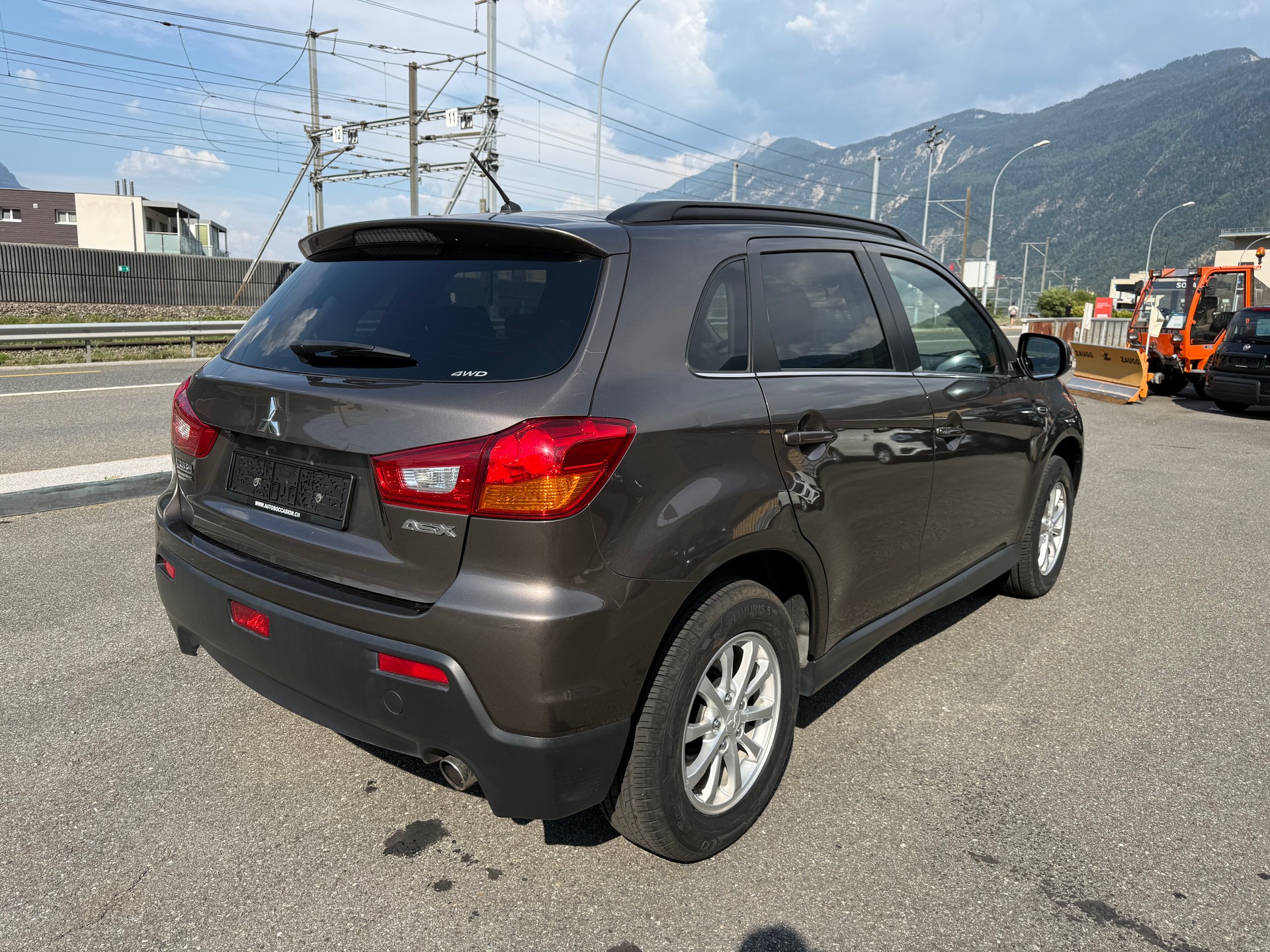 MITSUBISHI ASX 1.8 DID Intense 4WD - 6