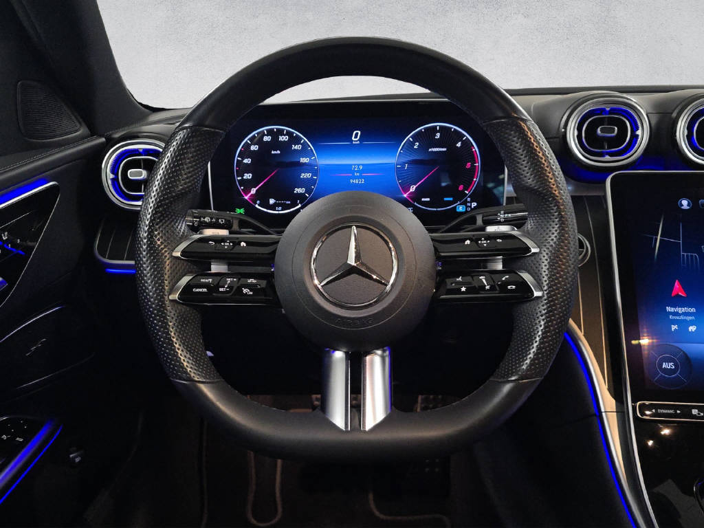 MERCEDES-BENZ C 220 d AMG Line 4Matic Swiss Star T-Modell - 12