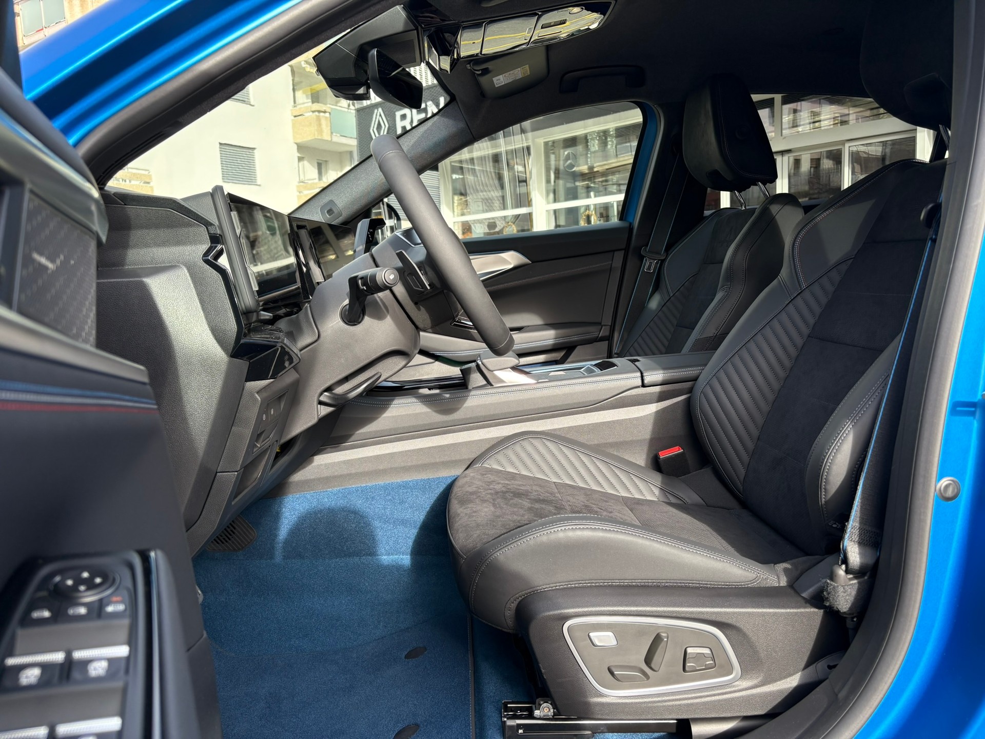 RENAULT Rafale 1.2 Plug-in Atelier Alpine 4x4 - 7