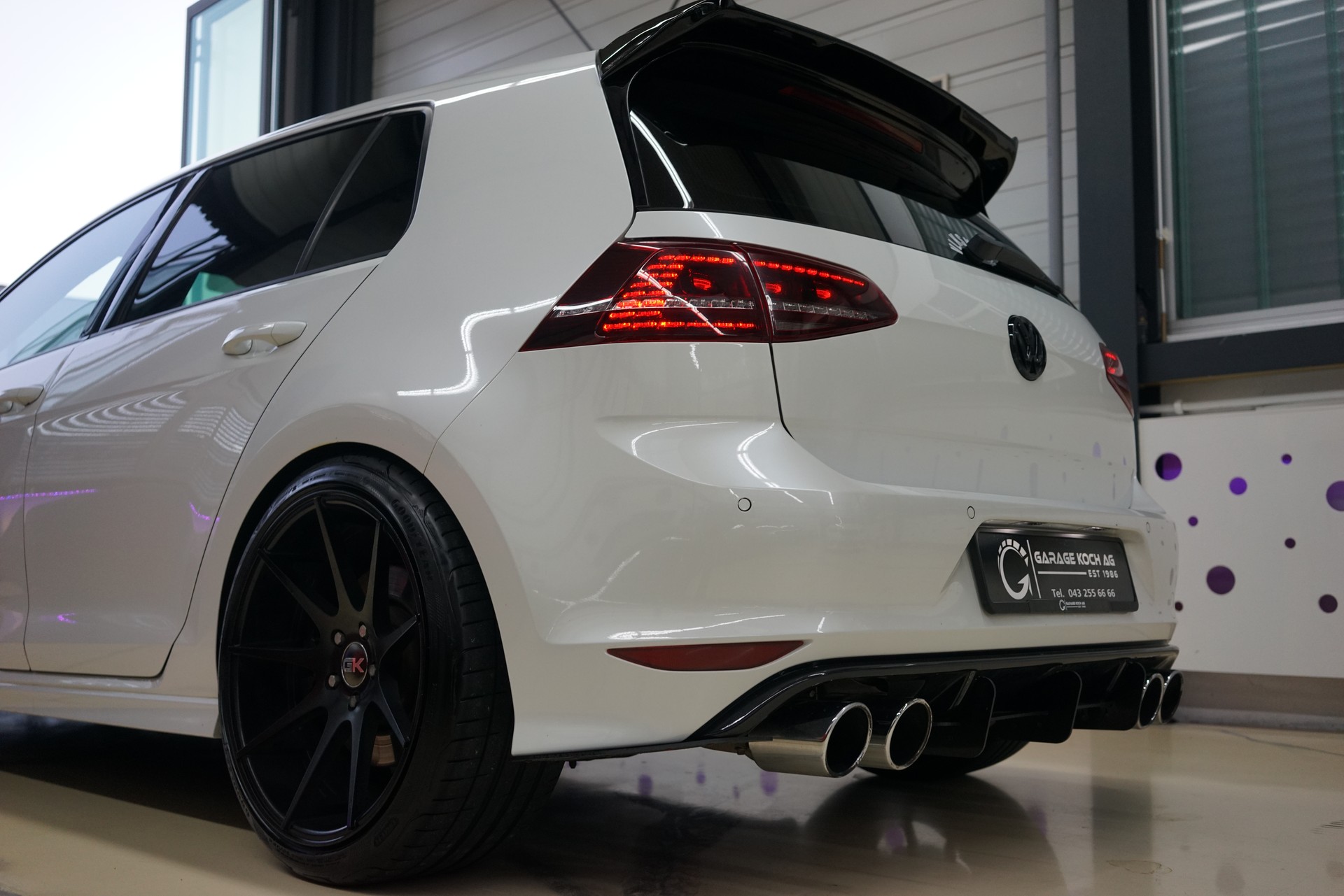 VW Golf 2.0 TSI R 4Motion DSG / APR 362 PS ** - 8