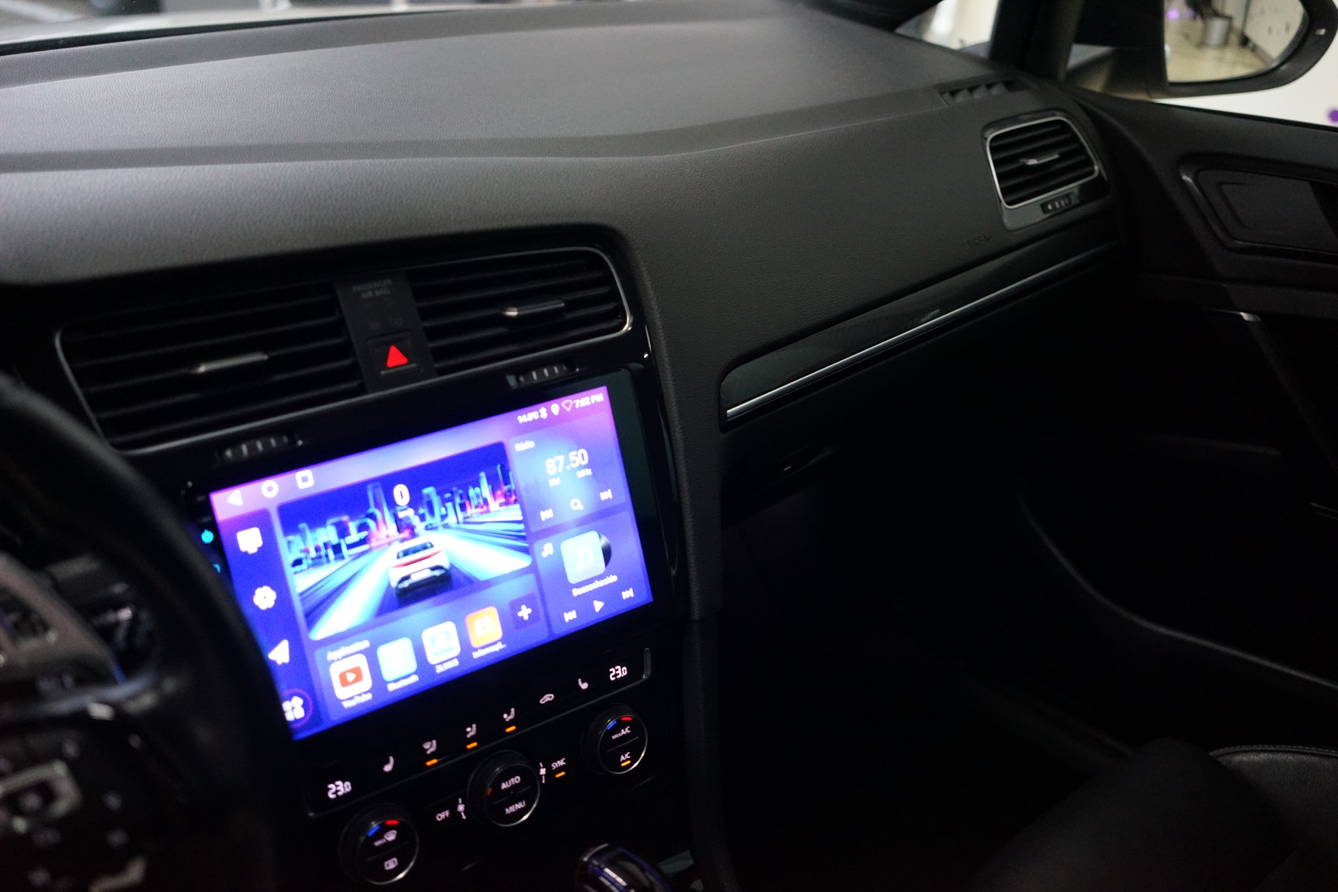 VW Golf 2.0 TSI R 4Motion DSG / APR 362 PS ** - 20