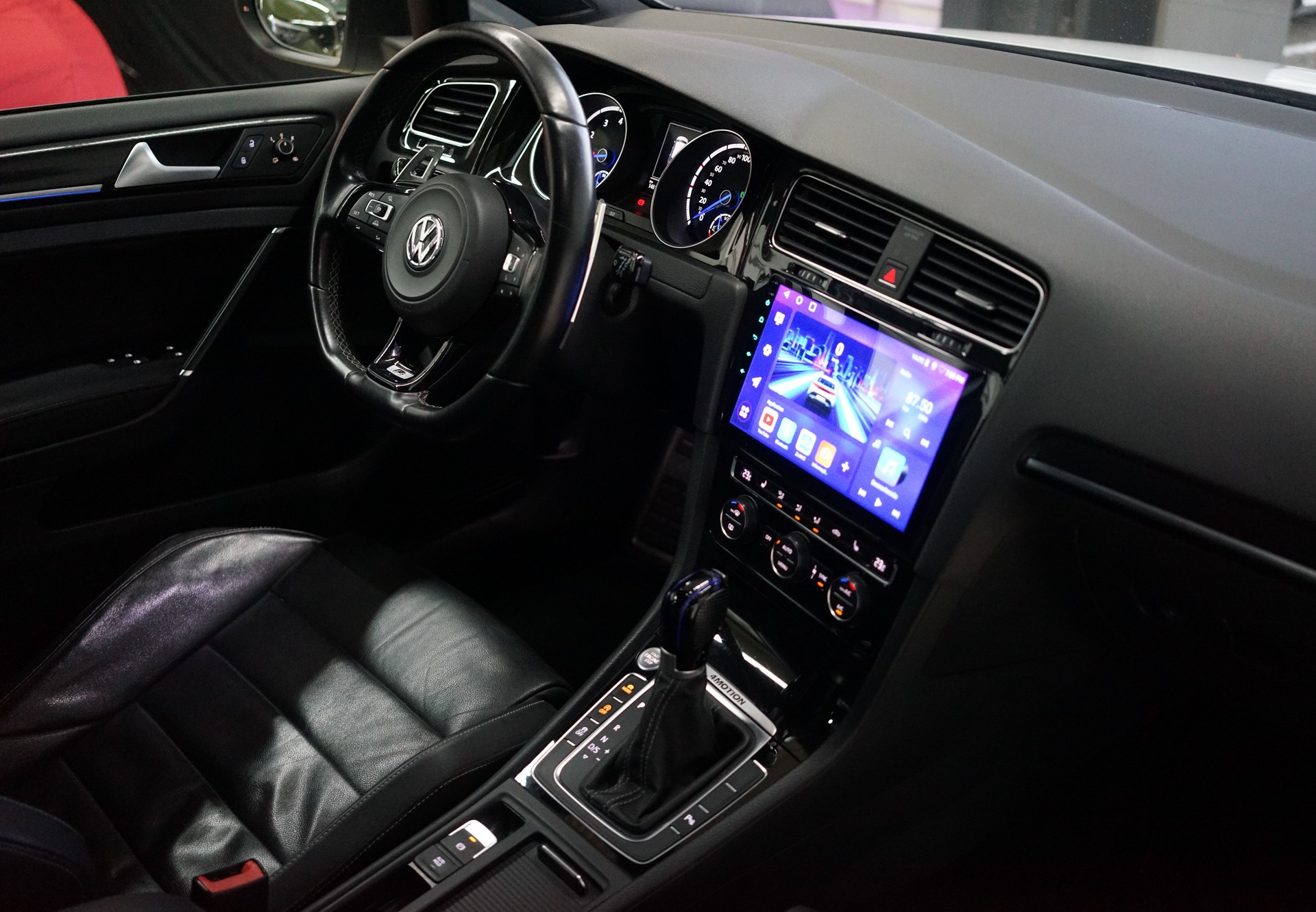 VW Golf 2.0 TSI R 4Motion DSG / APR 362 PS ** - 25