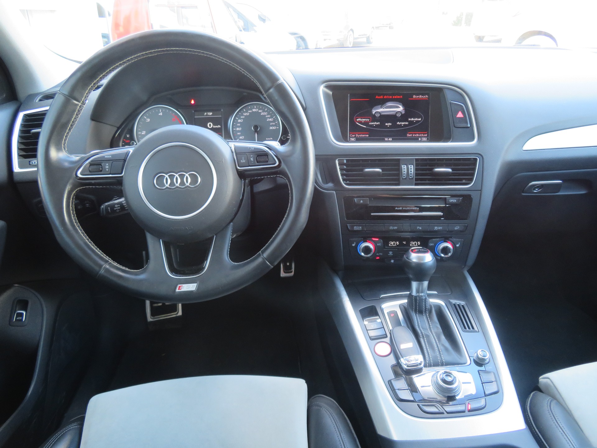 AUDI SQ5 3.0 TDI quattro tiptronic - 10