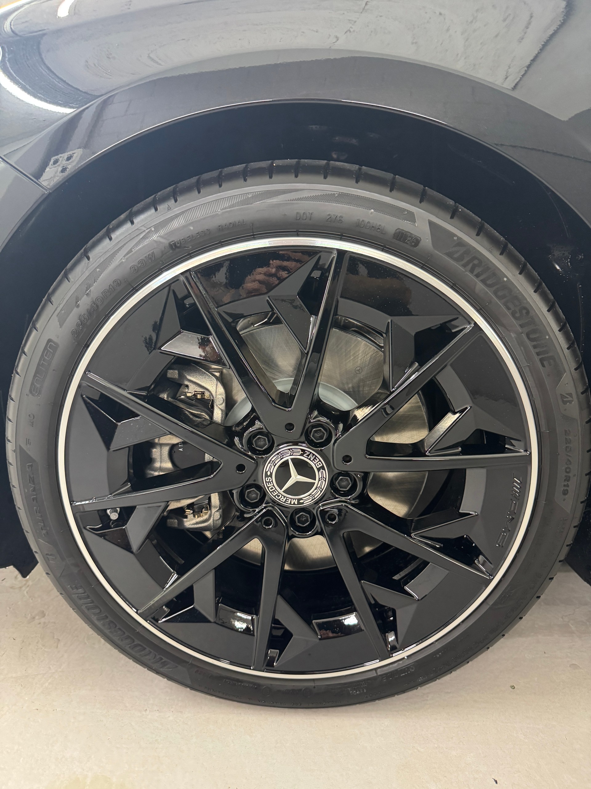 MERCEDES-BENZ CLA 220 4MATIC Shooting Brake - 5