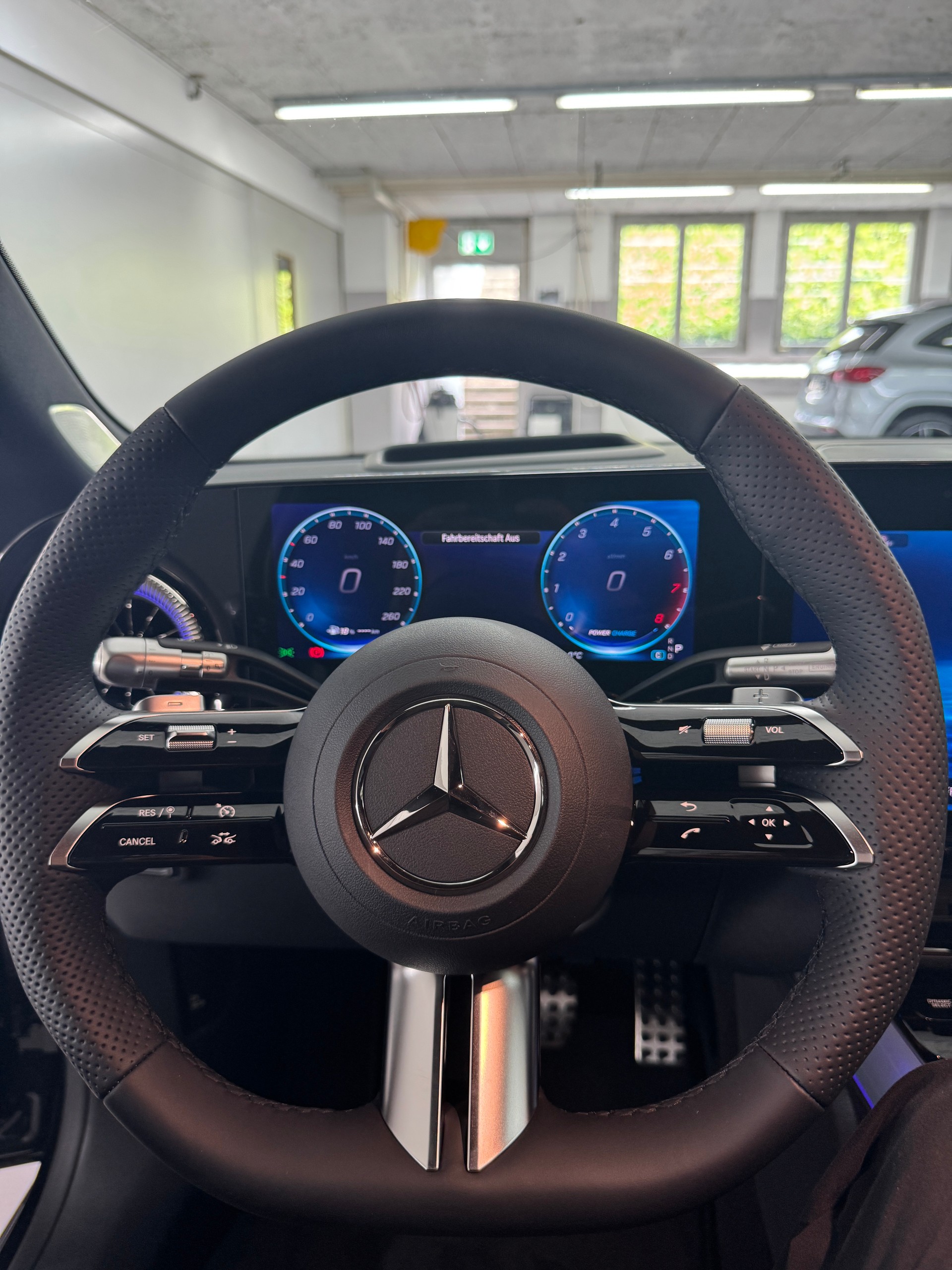 MERCEDES-BENZ CLA 220 4MATIC Shooting Brake - 10