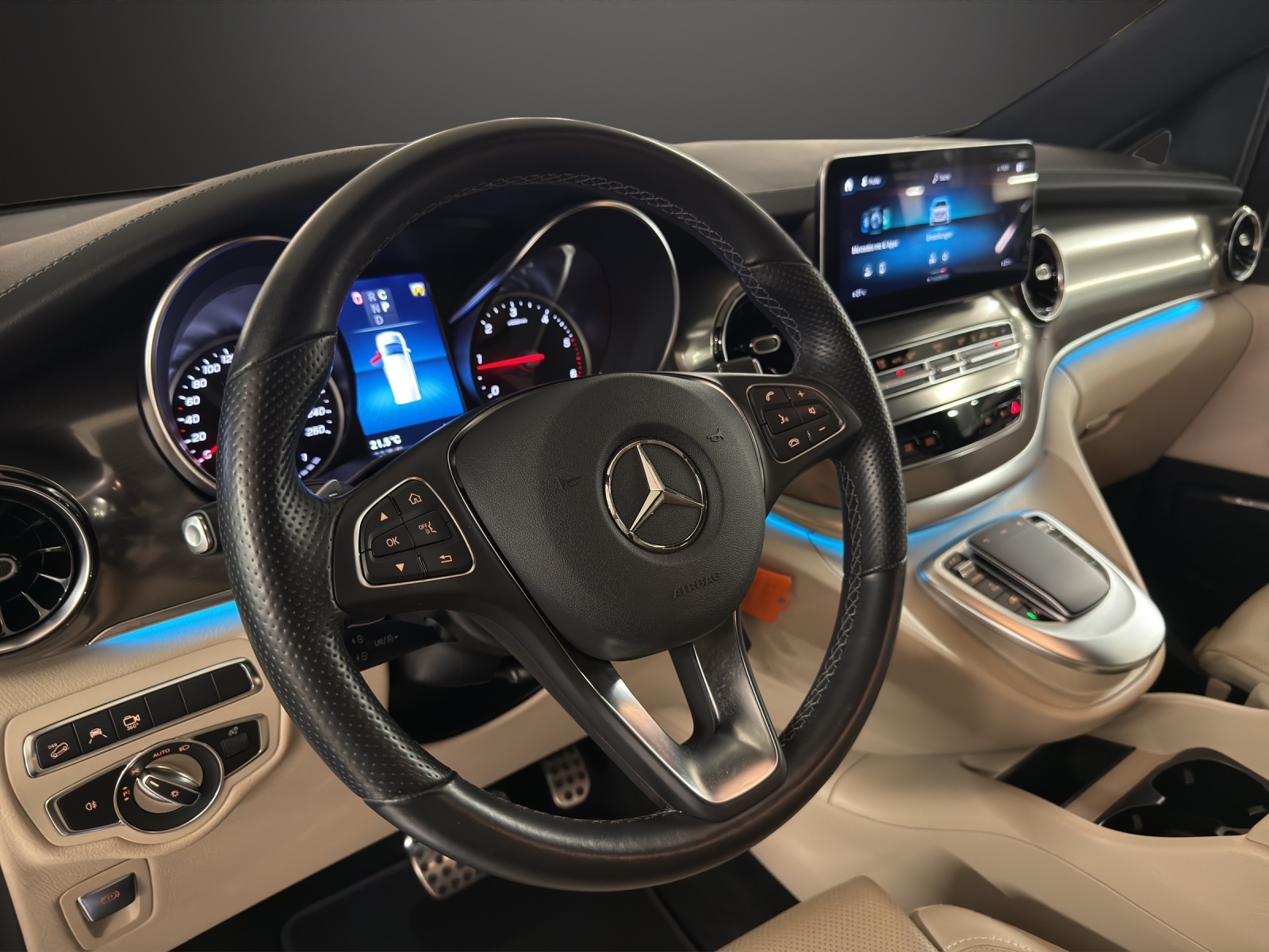 MERCEDES-BENZ V 300 d lang Exclusive 4Matic 9G-Tronic - 13