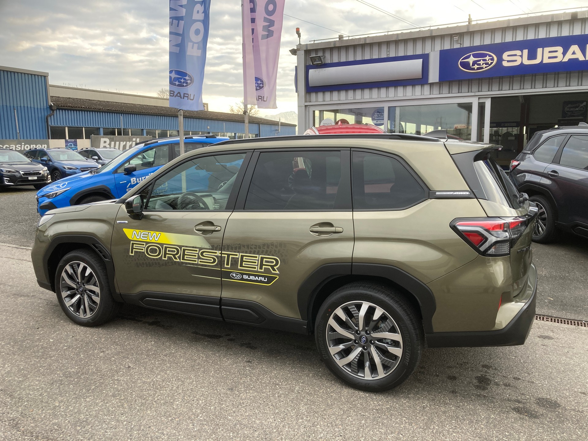 SUBARU Forester 2.0i e-Boxer Luxury Lineartronic - 9