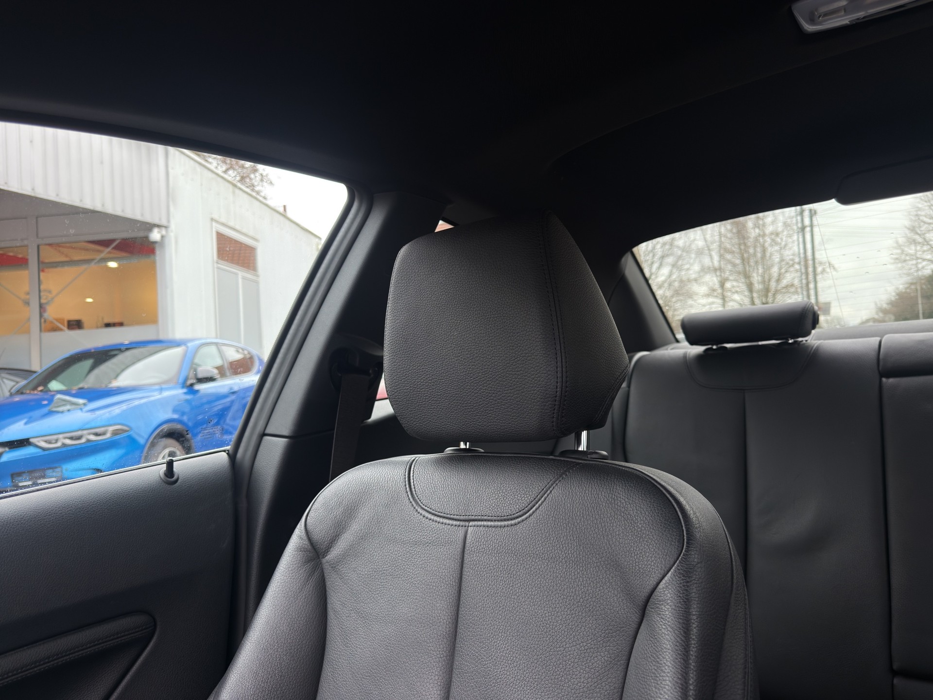 BMW 220i Coupé M Sport - 30