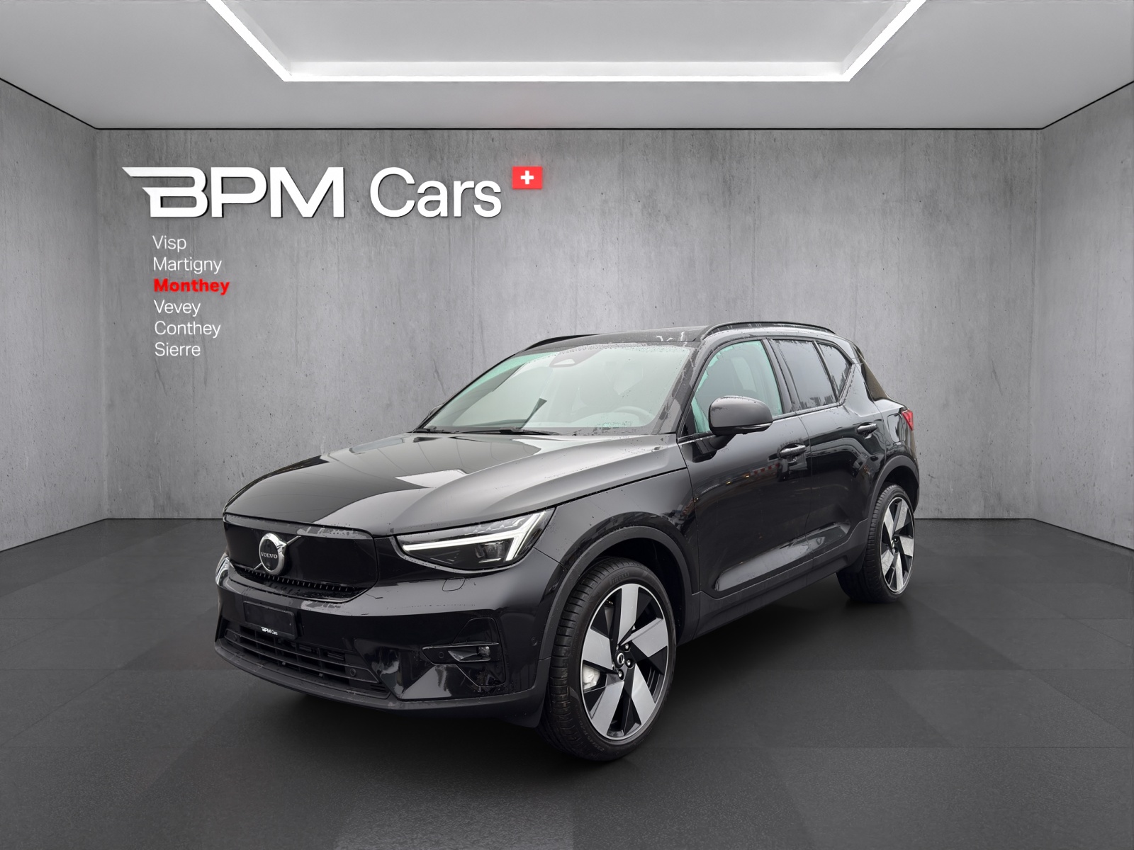 VOLVO EX40 82kWh Twin Motor AWD Ultra Xcentric Edition