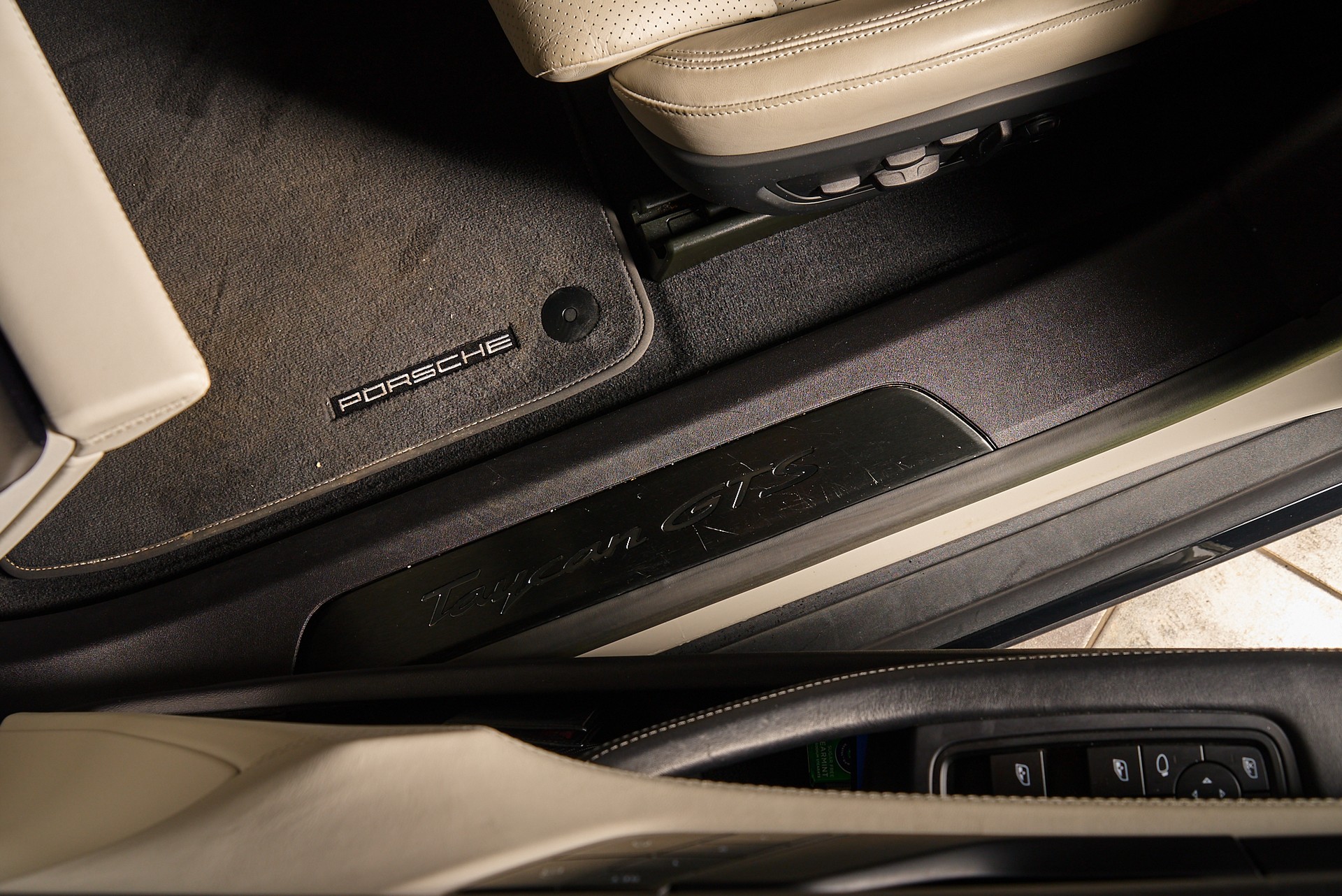 PORSCHE Taycan GTS Sport Turismo Performance Plus 93,4kWh - 11