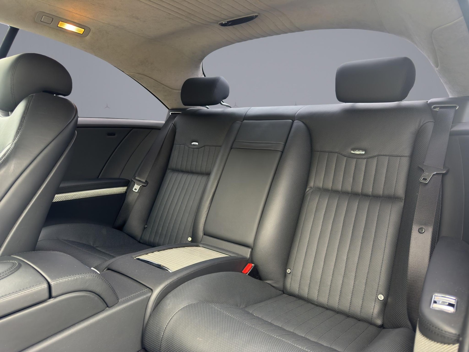 MERCEDES-BENZ CL 600 V12 Coupé - 12